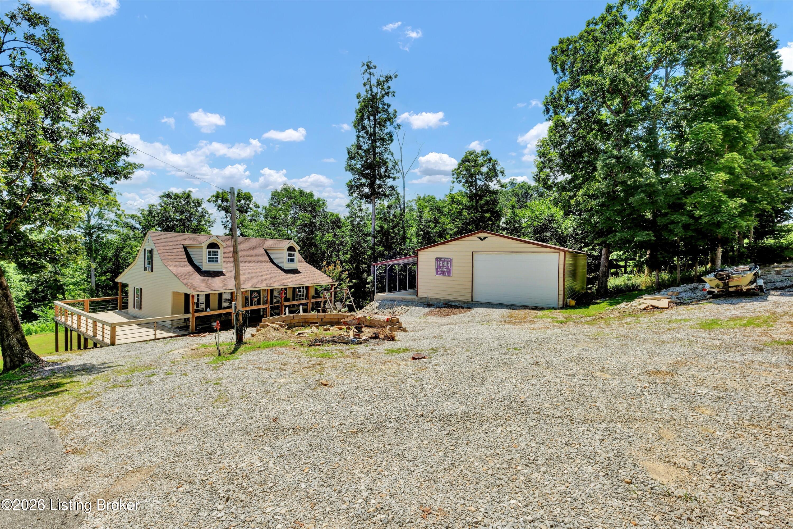 255 Camp Green Shores Ln Property Photo 4
