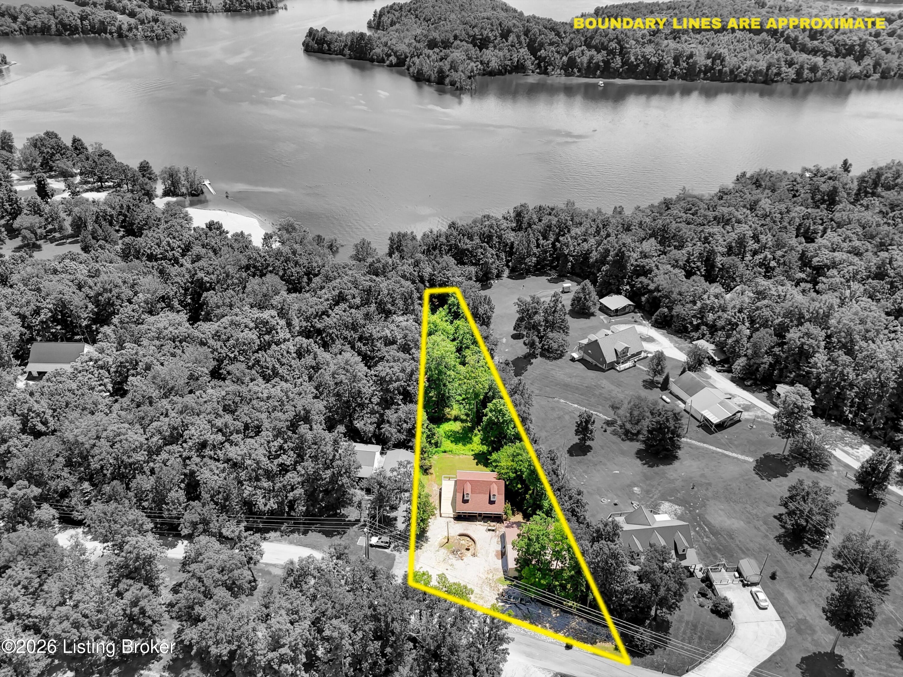 255 Camp Green Shores Ln Property Photo 6