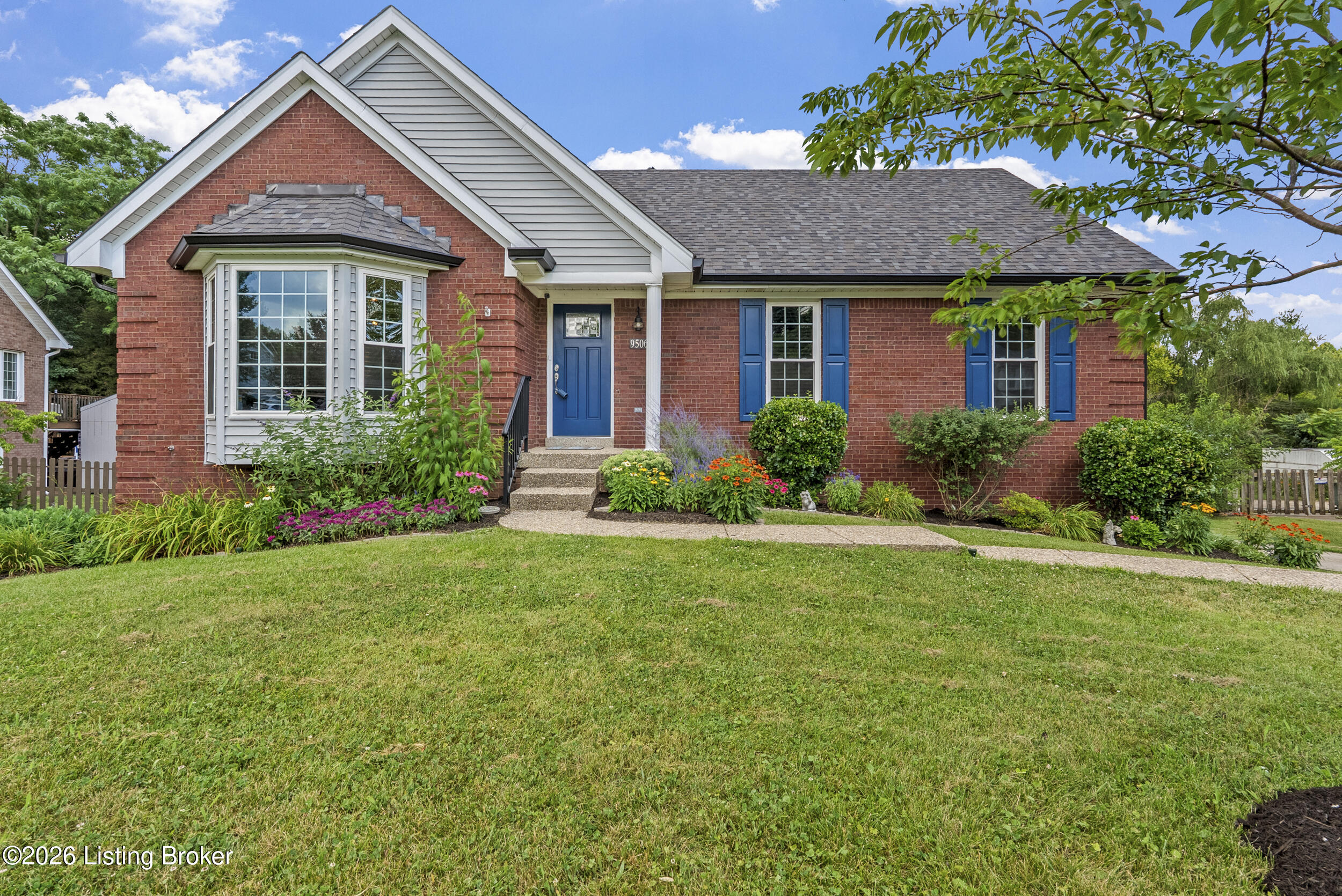 9506 Poplar Hill Dr Property Photo 1