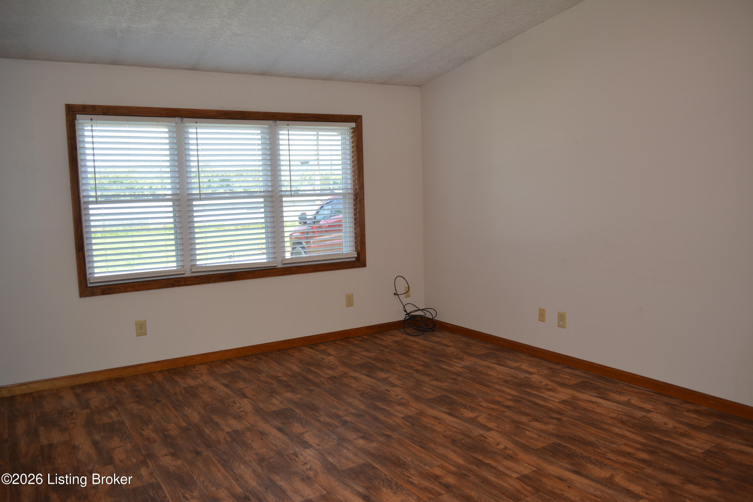 1206 Gillock Ave Property Photo 6