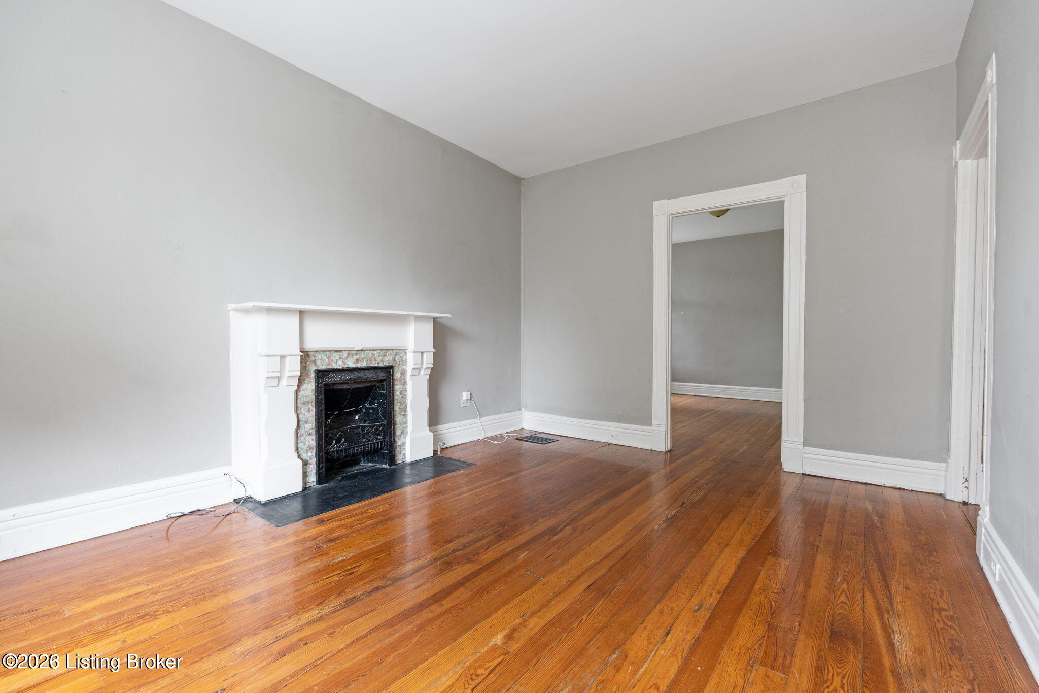 2217 Grinstead Dr Property Photo 7