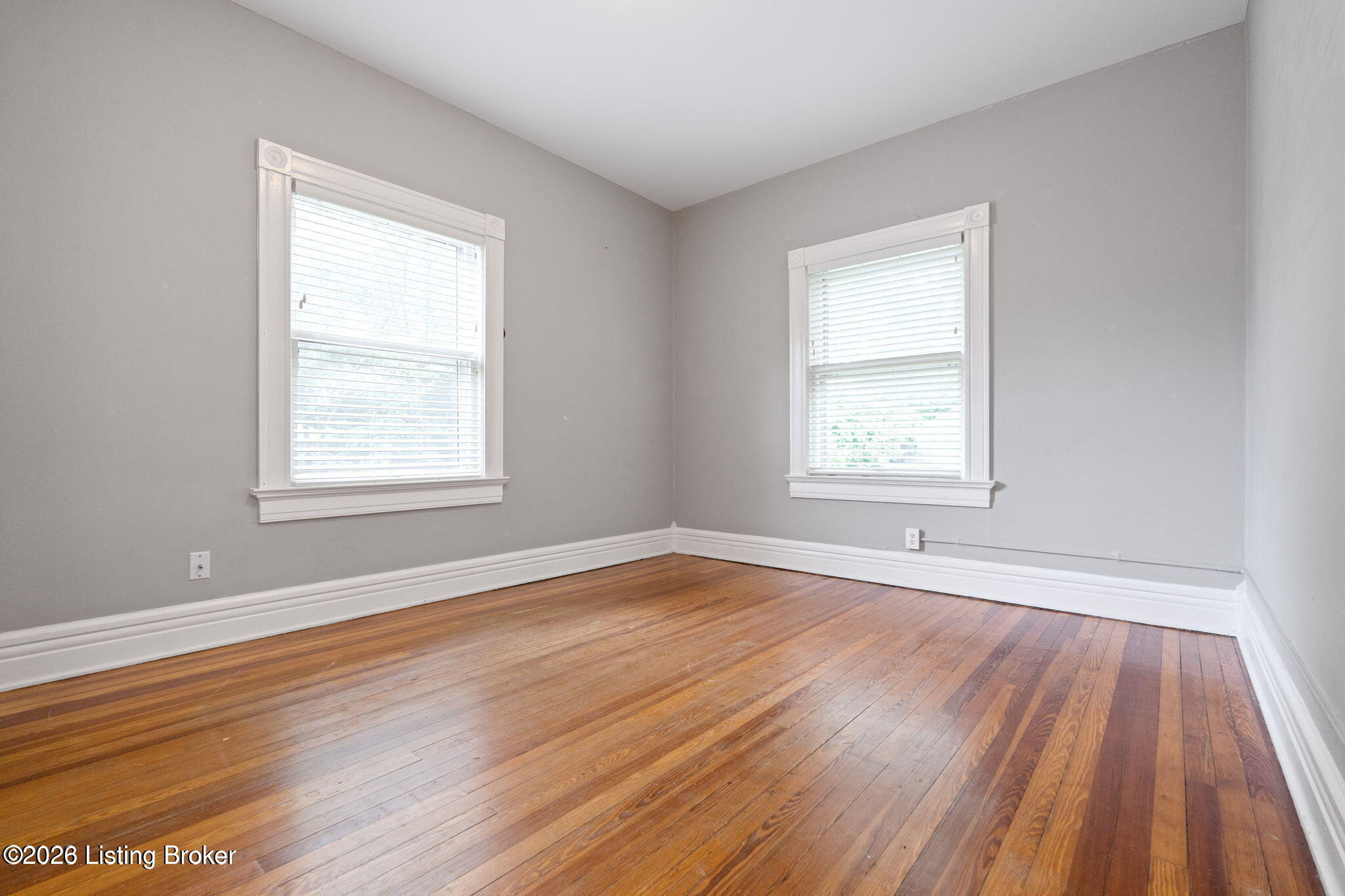 2217 Grinstead Dr Property Photo 34