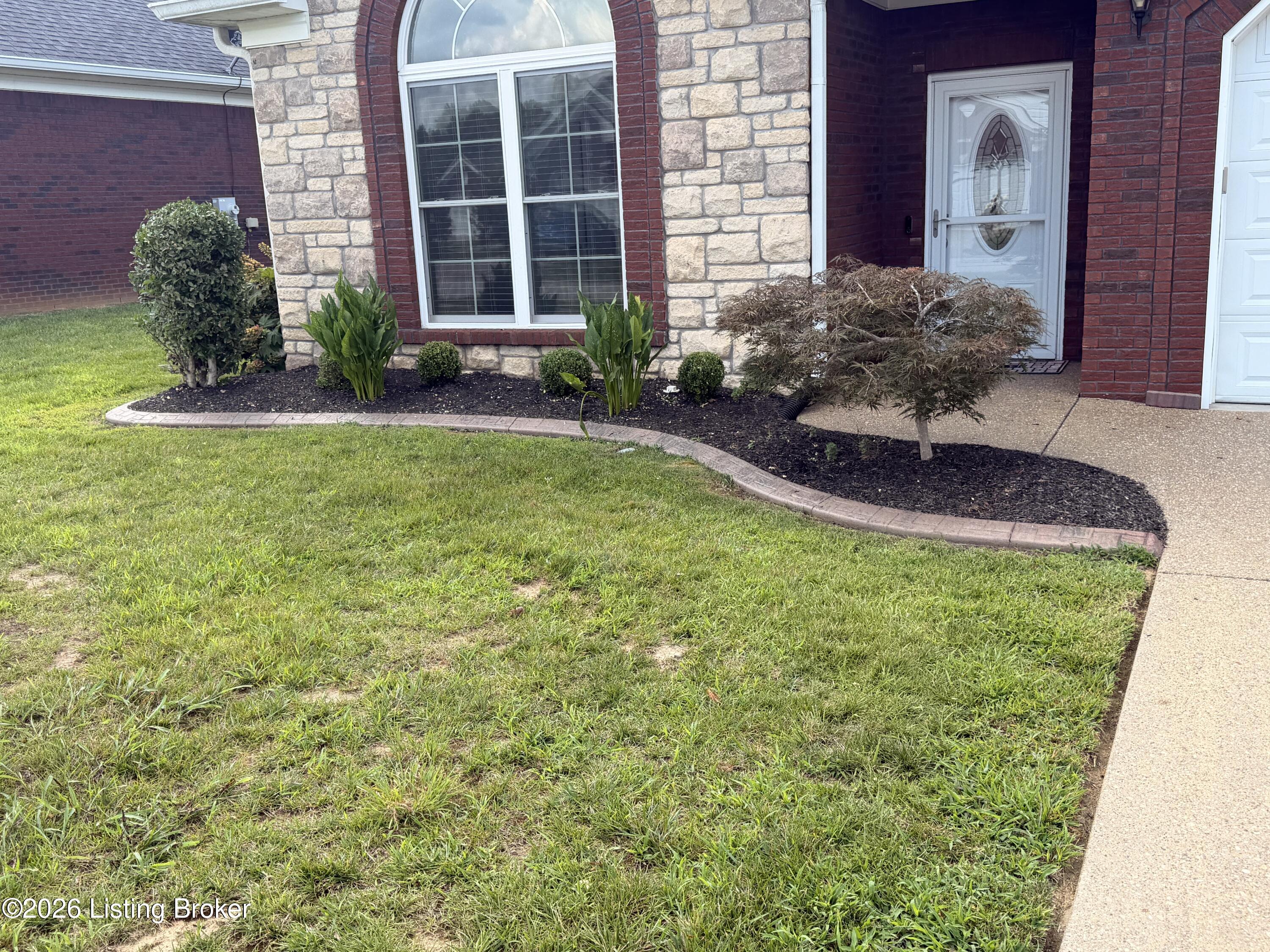 242 Potomac Property Photo 6
