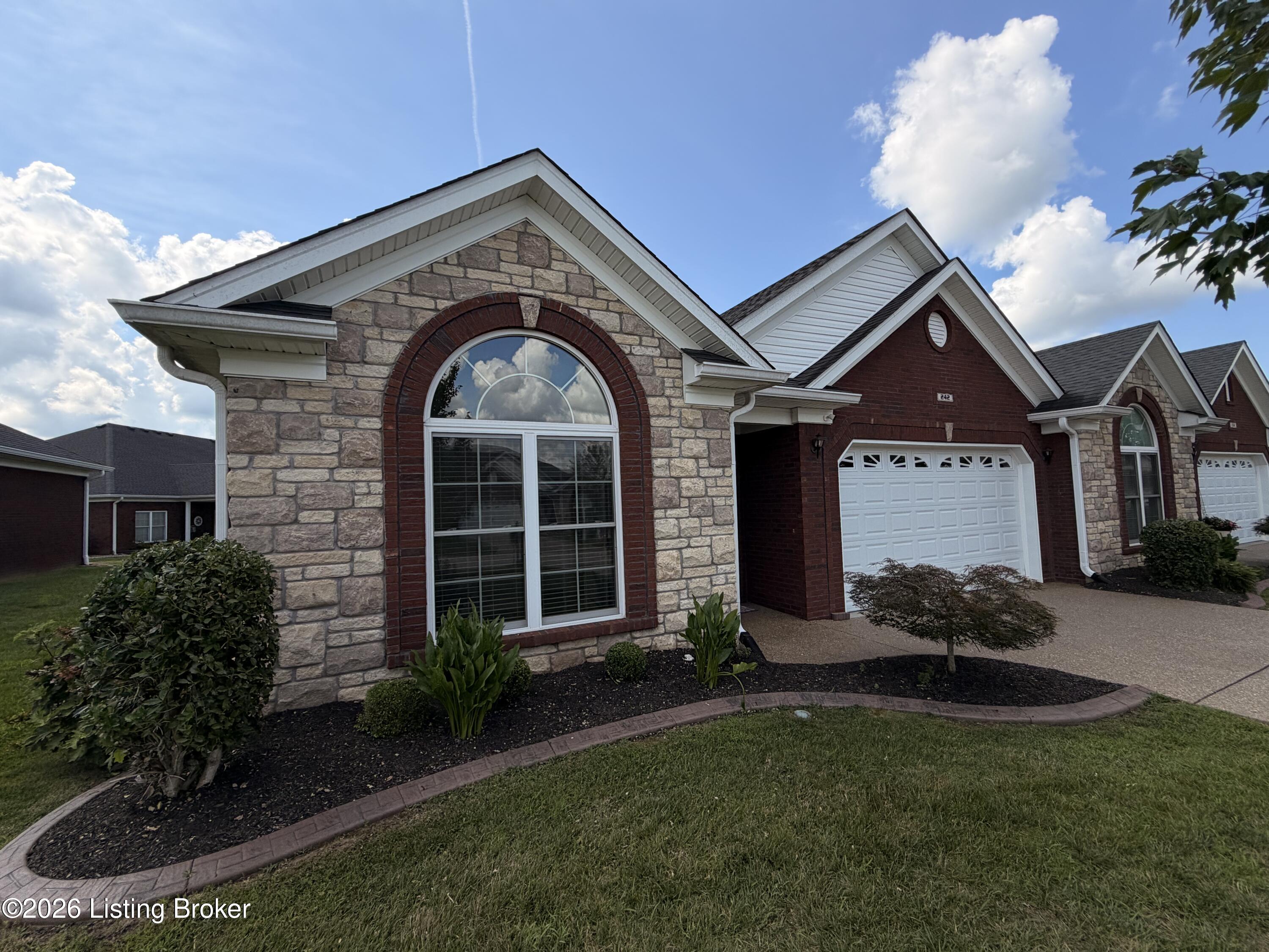 242 Potomac Property Photo 9