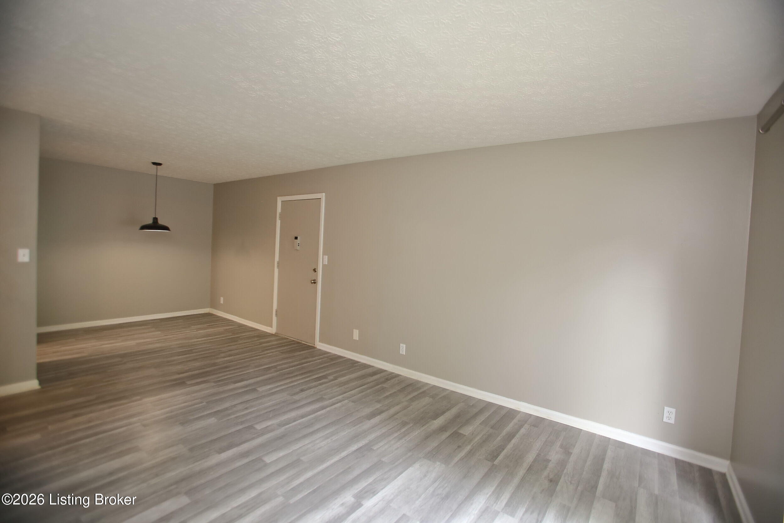 7066 Wildwood Cir 137 Property Photo 3