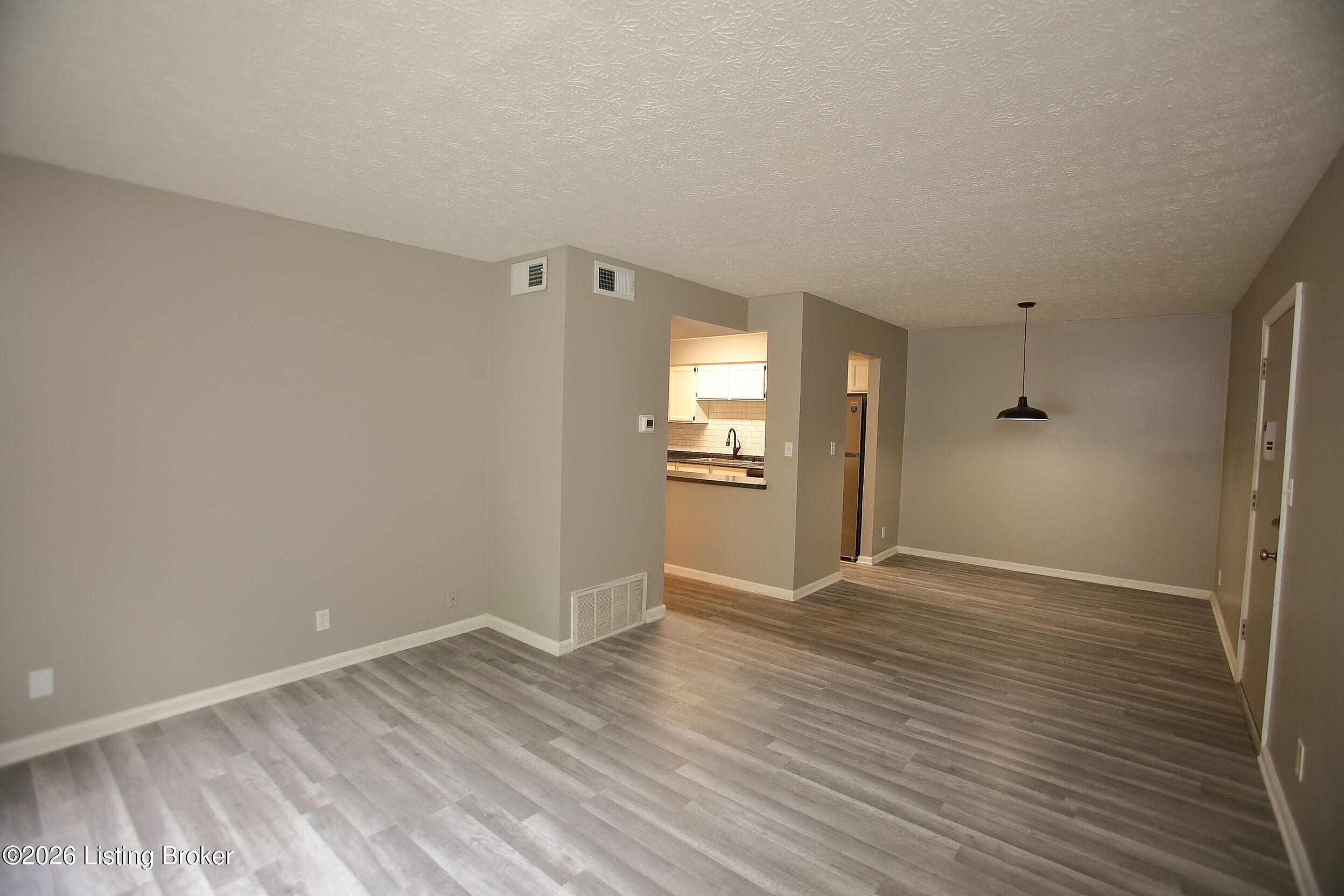 7066 Wildwood Cir 137 Property Photo 4