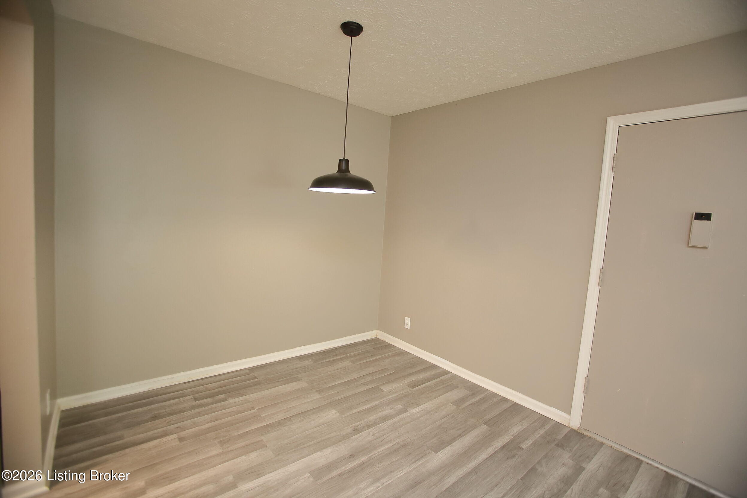 7066 Wildwood Cir 137 Property Photo 6