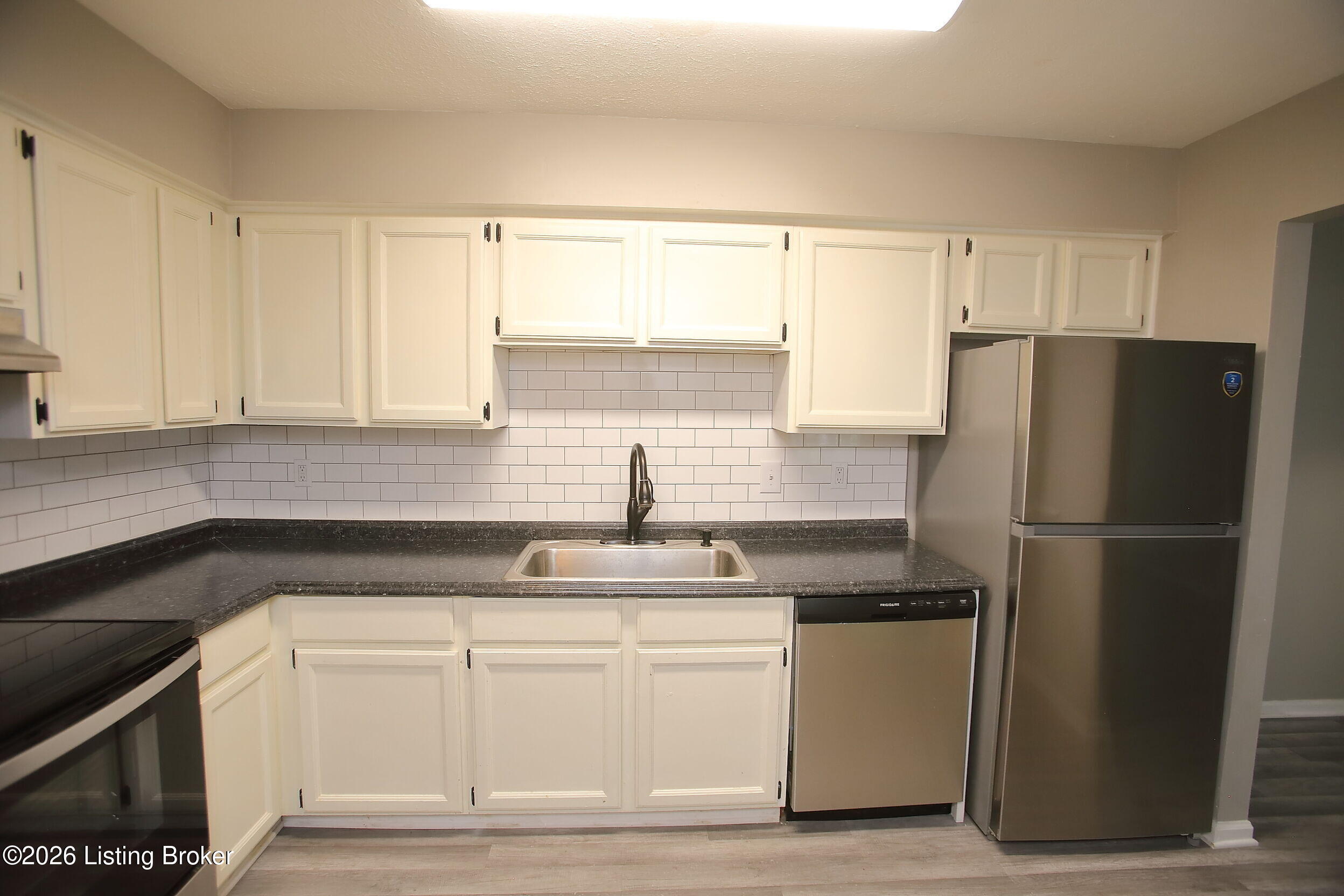 7066 Wildwood Cir 137 Property Photo 10
