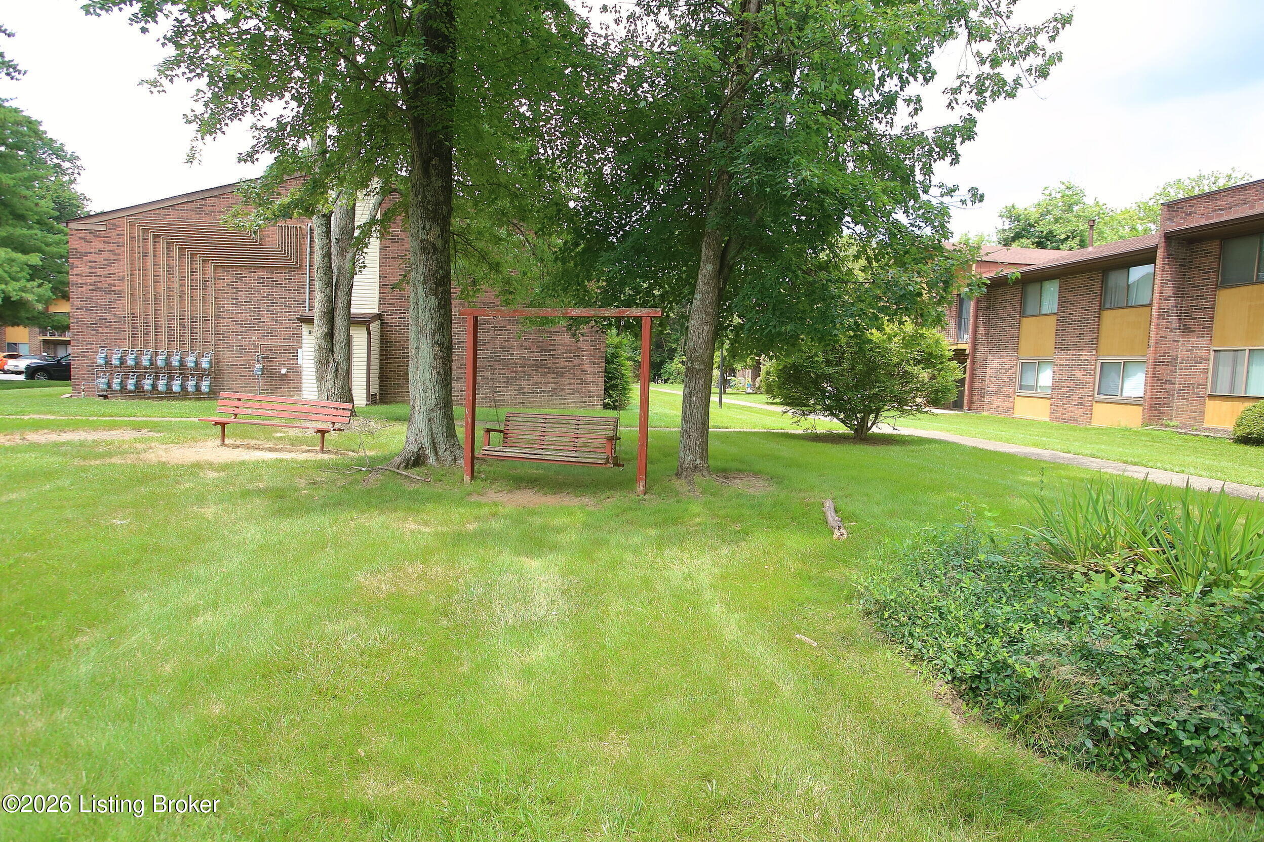 7066 Wildwood Cir 137 Property Photo 23