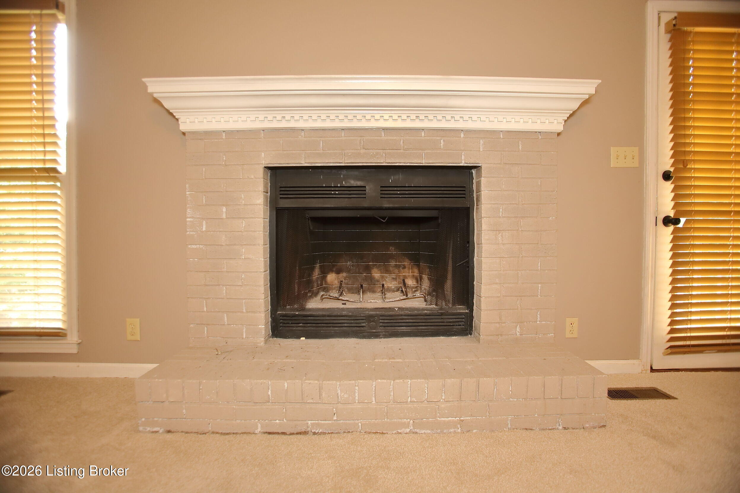 3107 Thoroughbred Ct Property Photo 11