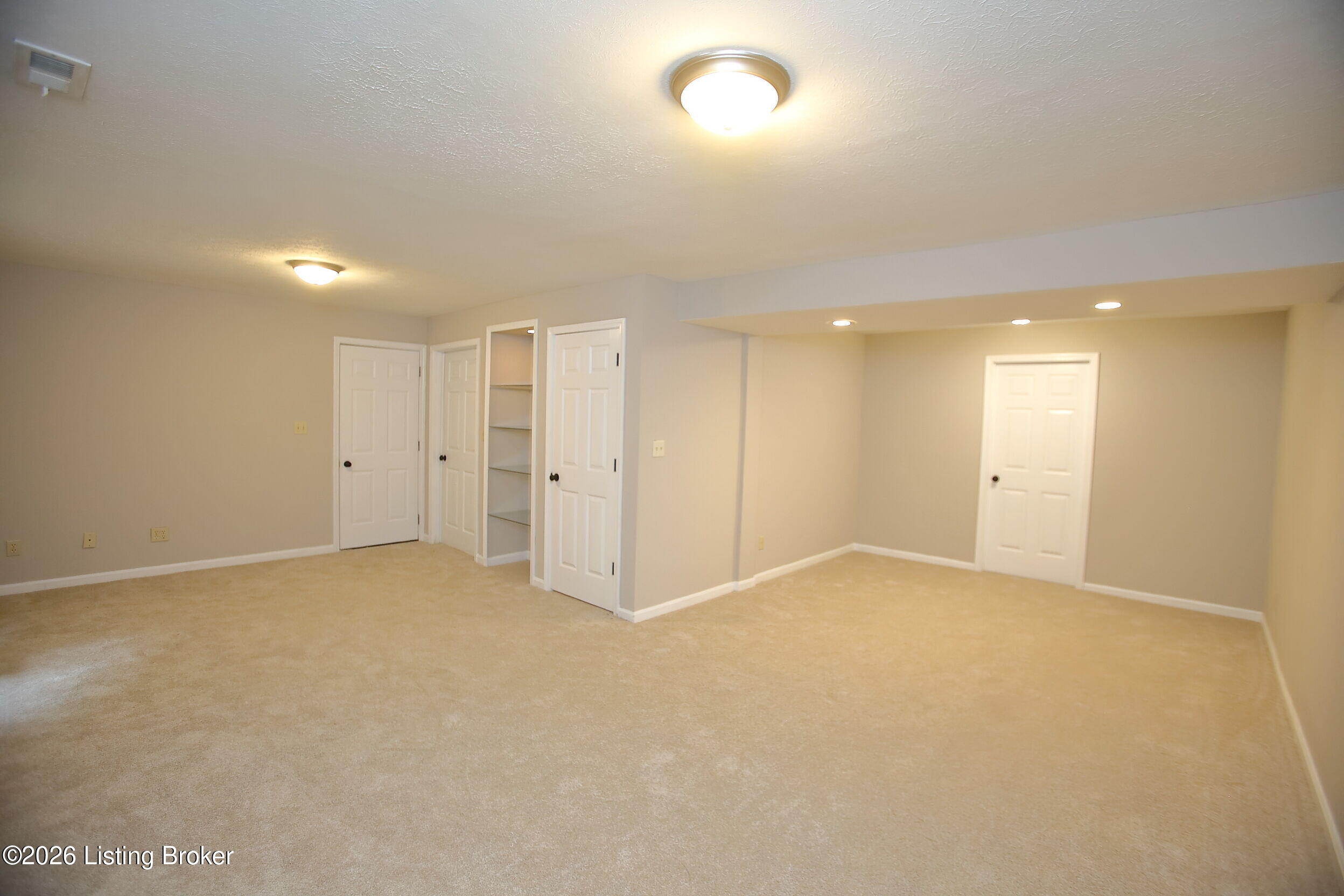 3107 Thoroughbred Ct Property Photo 33