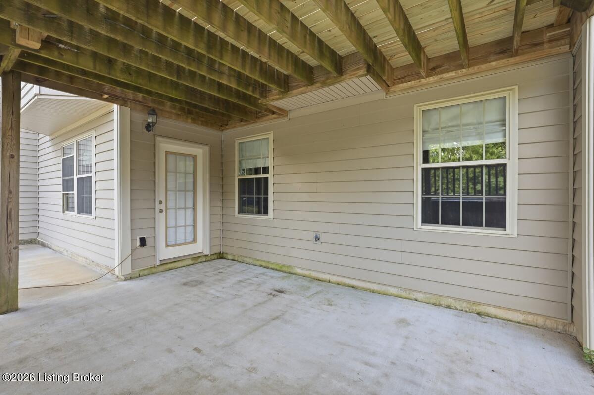 2623 Eastview Rd Property Photo 44