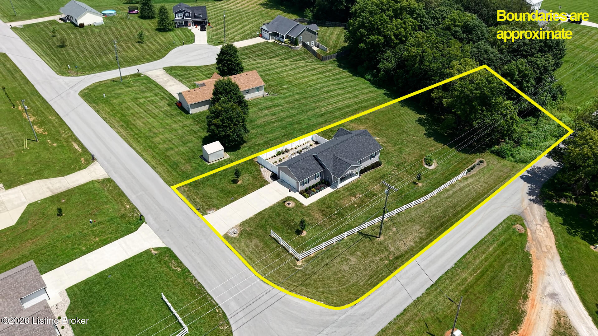 1588 Cecilia Smiths Mill Rd Property Photo 18