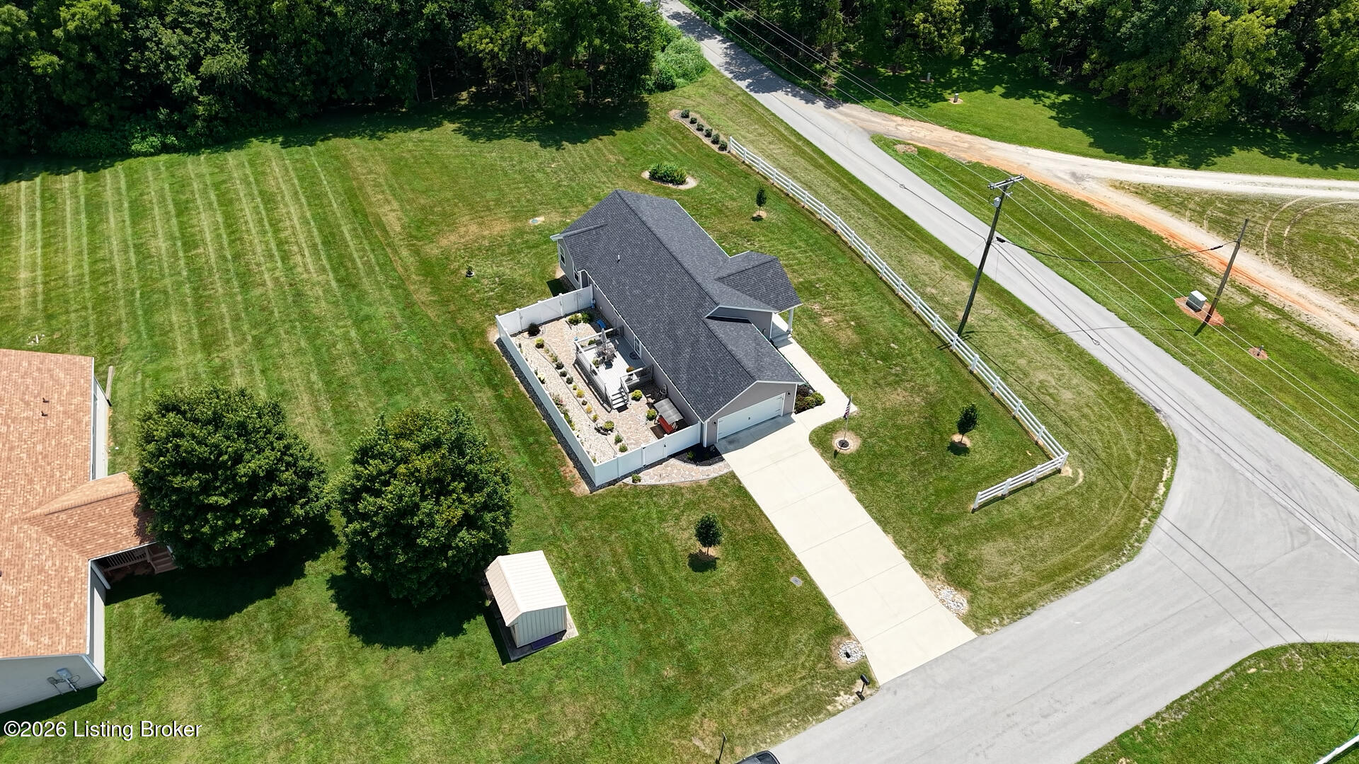 1588 Cecilia Smiths Mill Rd Property Photo 64