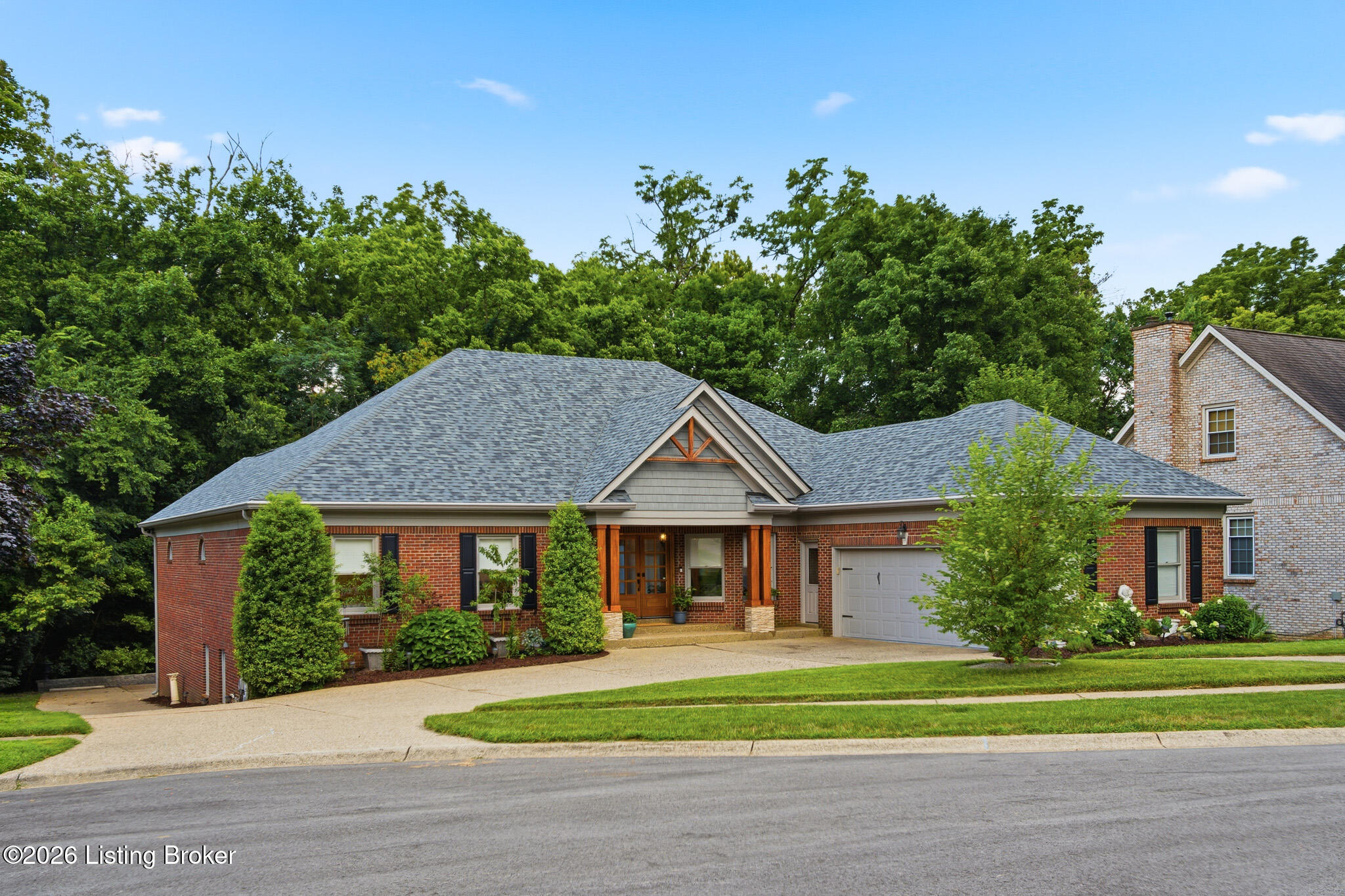 10316 Carriage House Ct Property Photo 1