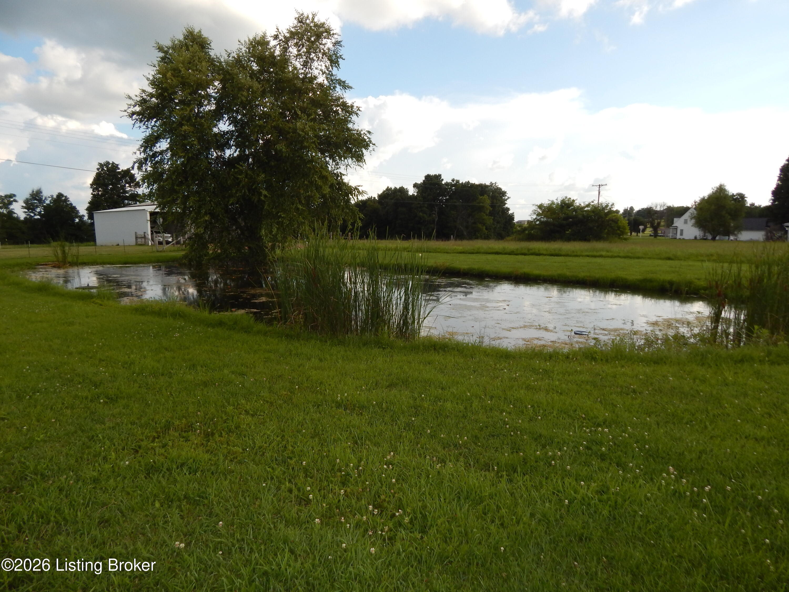 3229 N Highway 261 Property Photo 18
