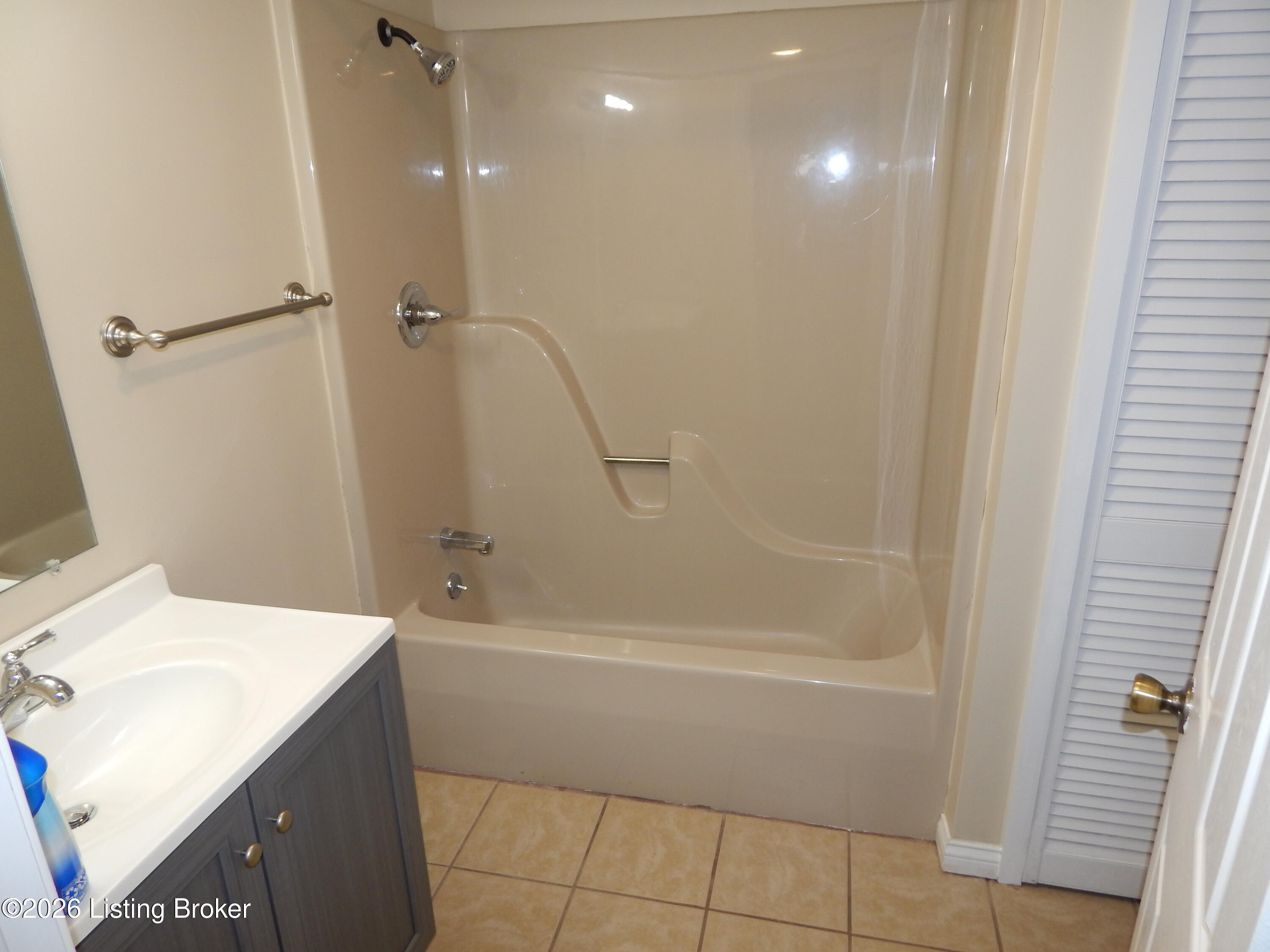 3229 N Highway 261 Property Photo 25