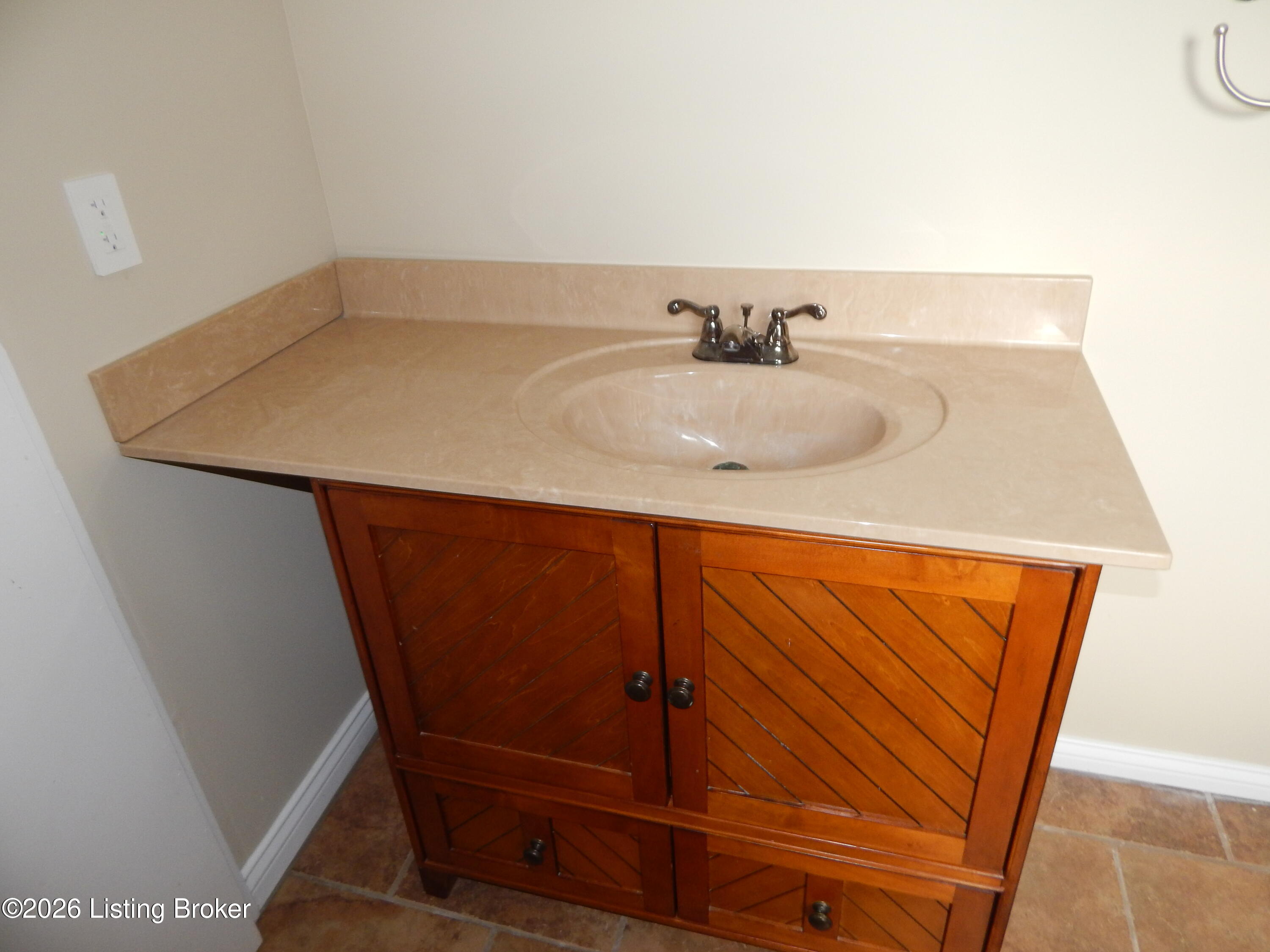 3229 N Highway 261 Property Photo 44