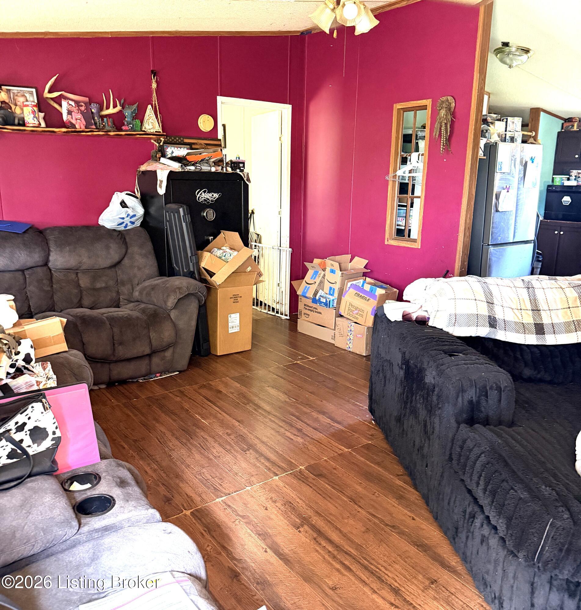 4025 Harpers Ridge Rd Property Photo 2