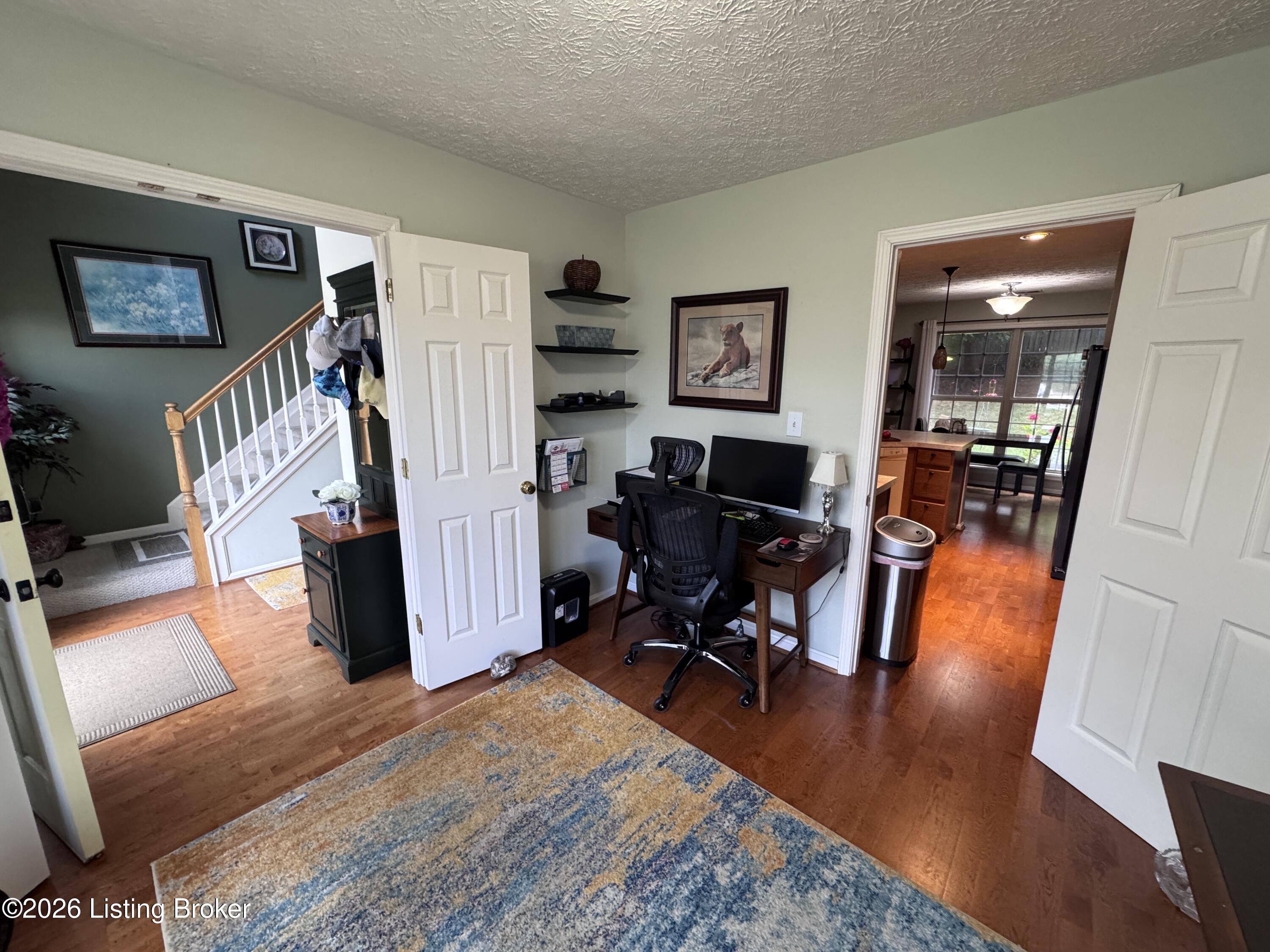 5100 Middlesex Dr Property Photo 21