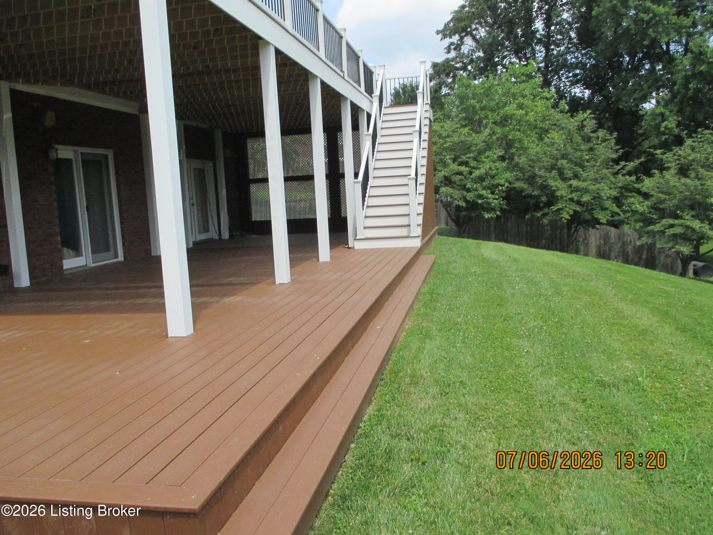 13113 Willow Forest Dr Property Photo 6