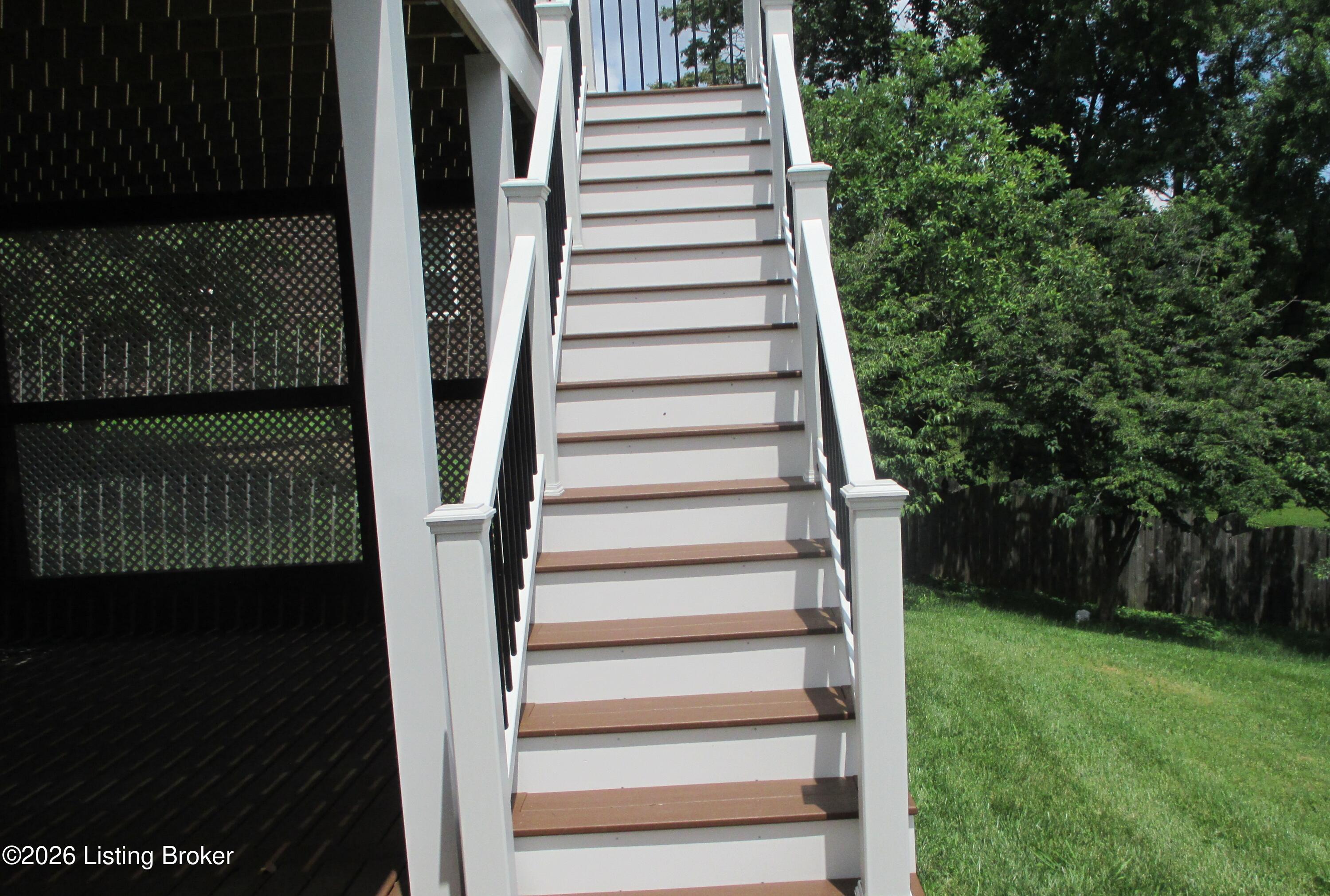 13113 Willow Forest Dr Property Photo 9