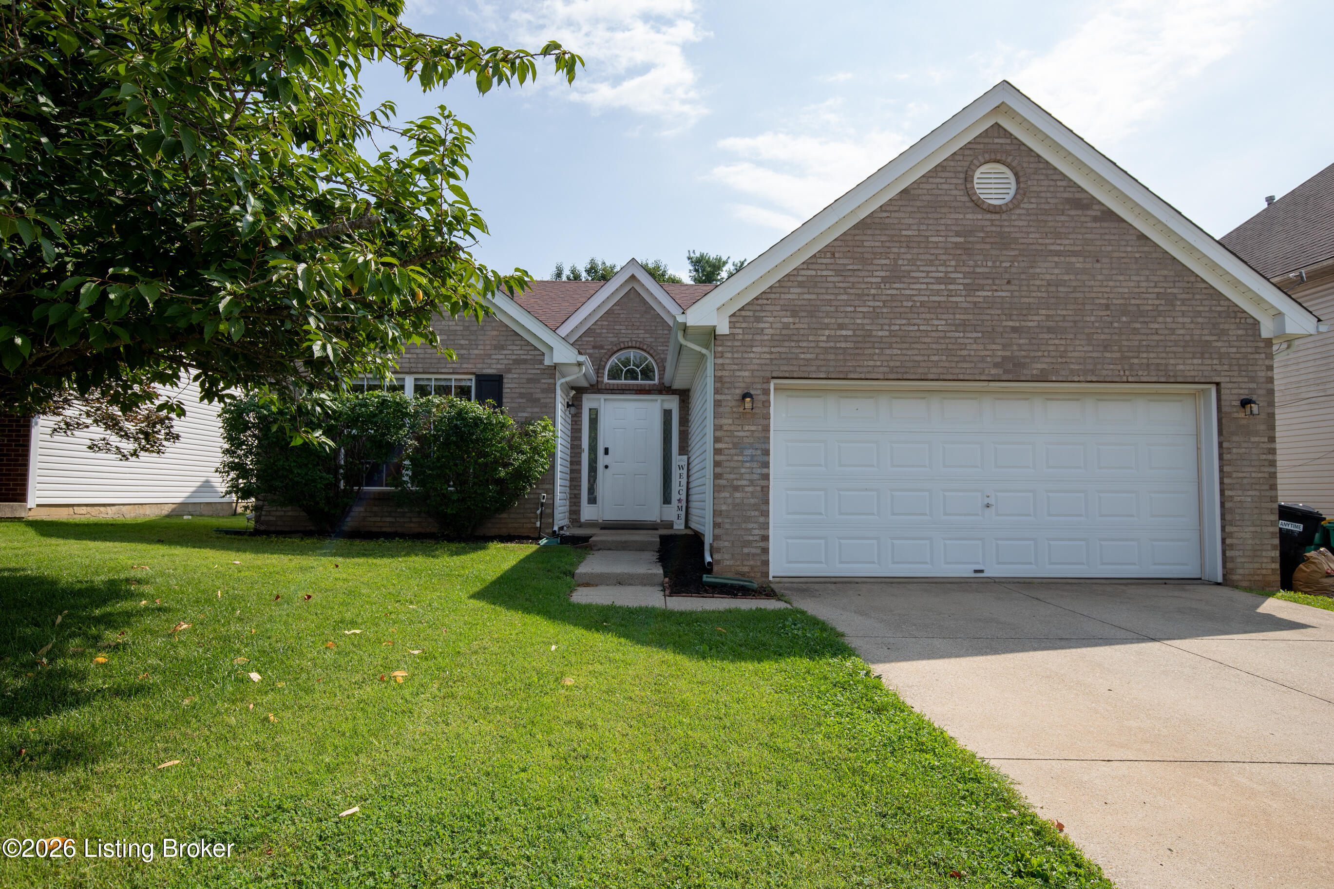 4909 Middlesex Dr Property Photo 1