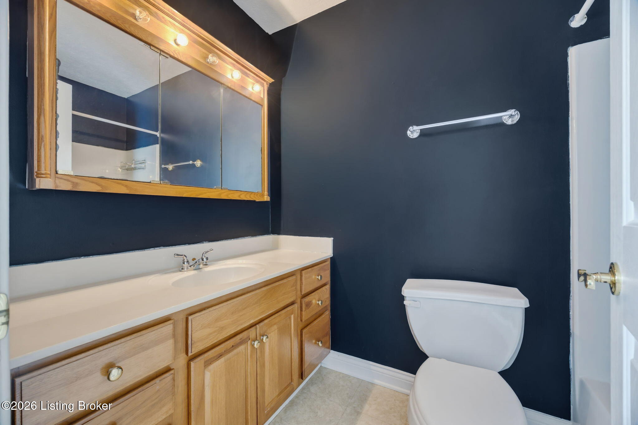 80 Gateway Ct Property Photo 12