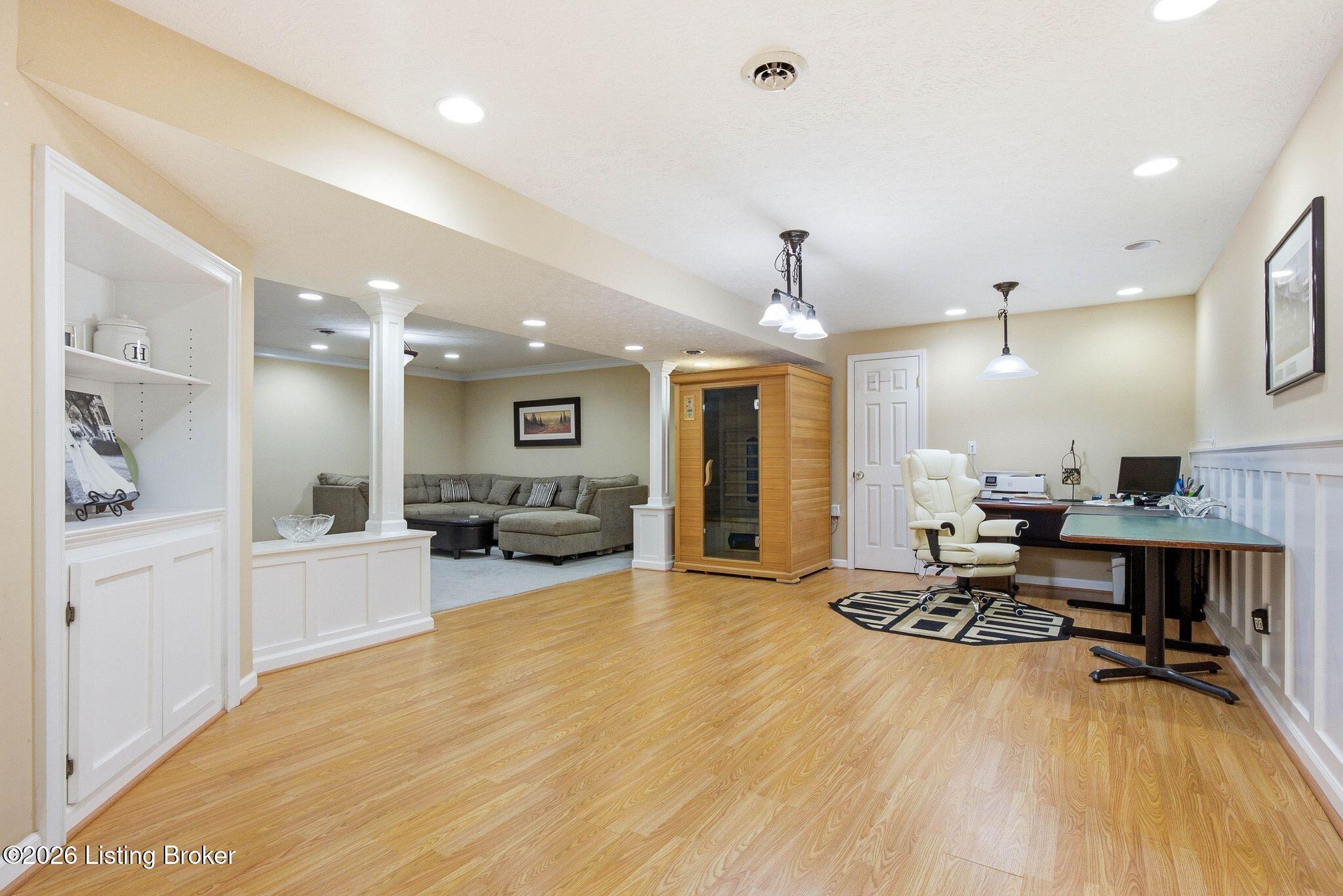 6303 Winding Stream Dr Property Photo 8