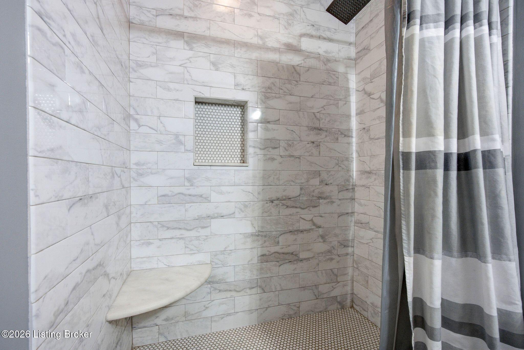 6303 Winding Stream Dr Property Photo 23