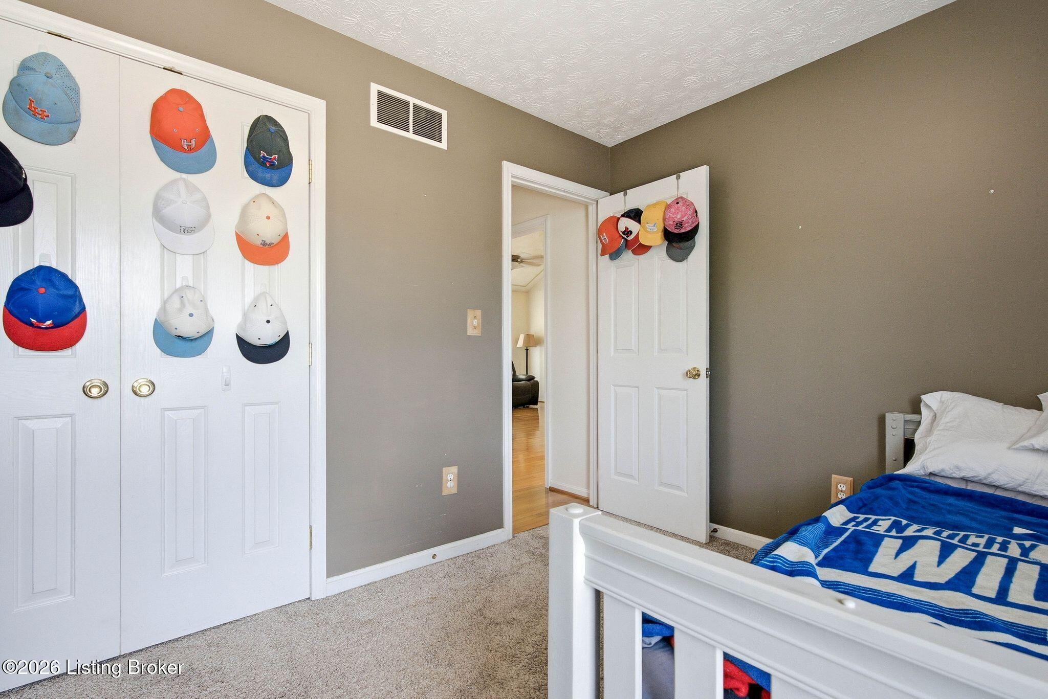 6303 Winding Stream Dr Property Photo 26