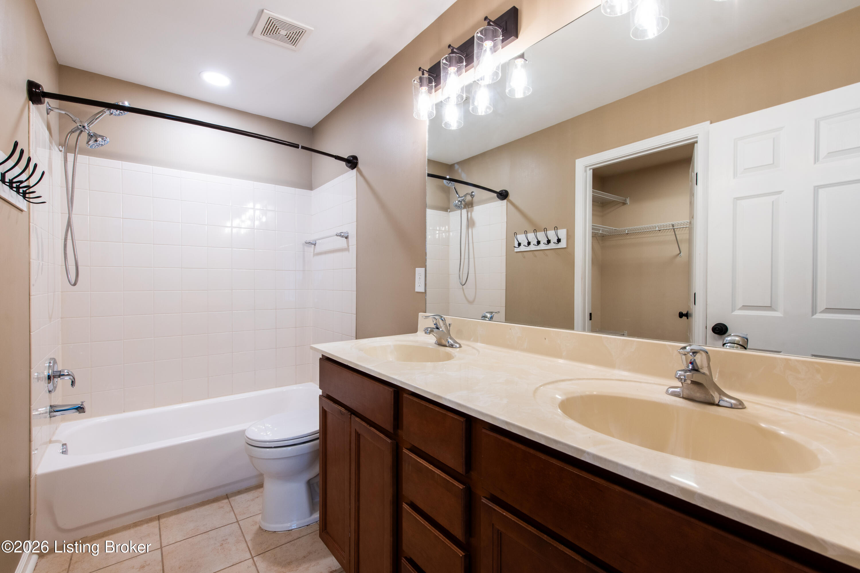 307 Brookfield View Dr Property Photo 27