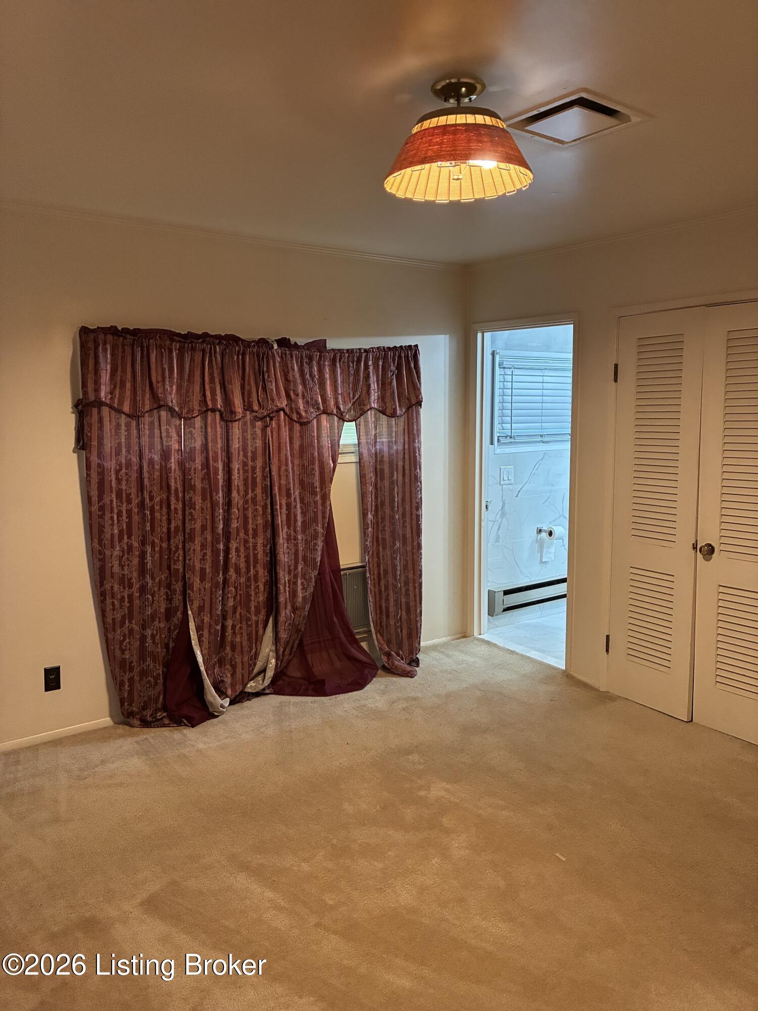2527 Veronica Dr Property Photo 5