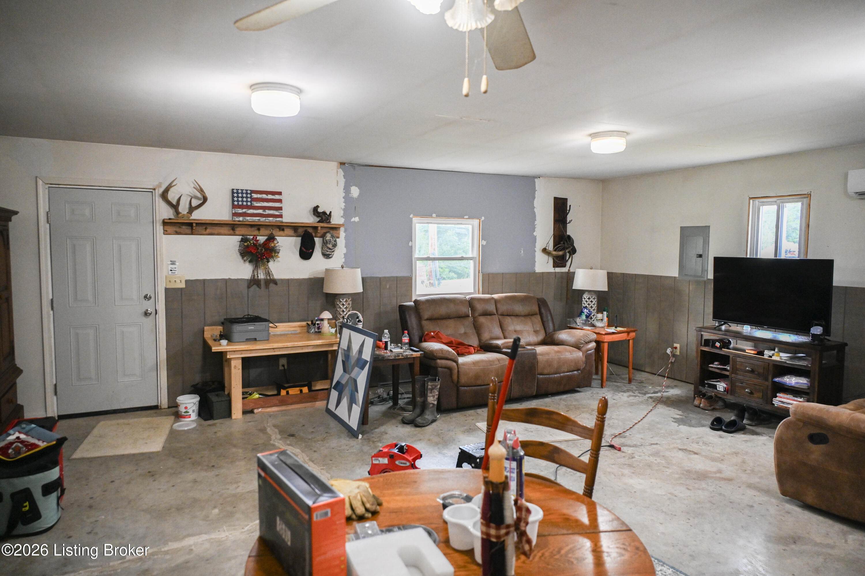 654 Gest Rd Property Photo 12
