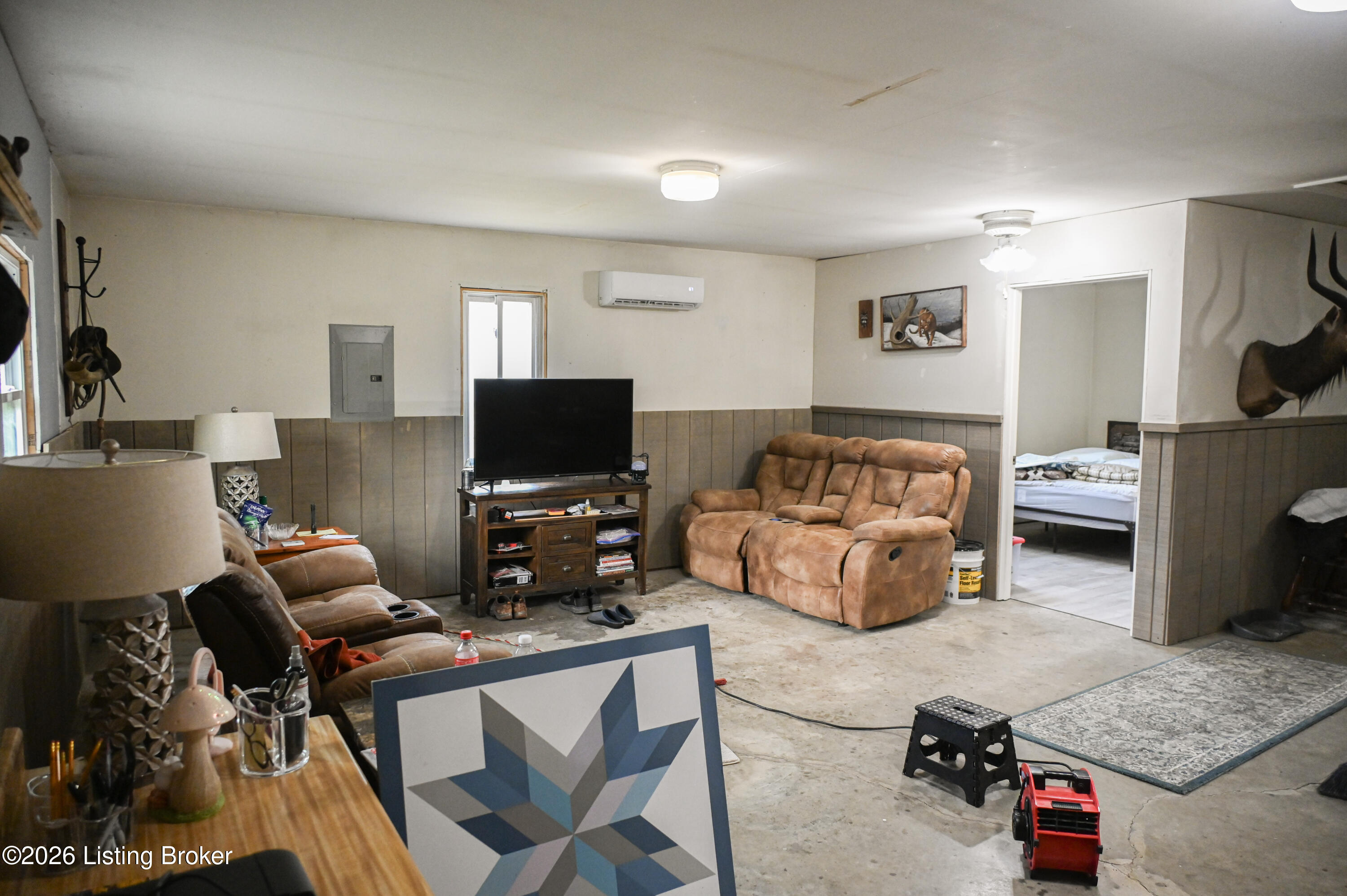 654 Gest Rd Property Photo 25