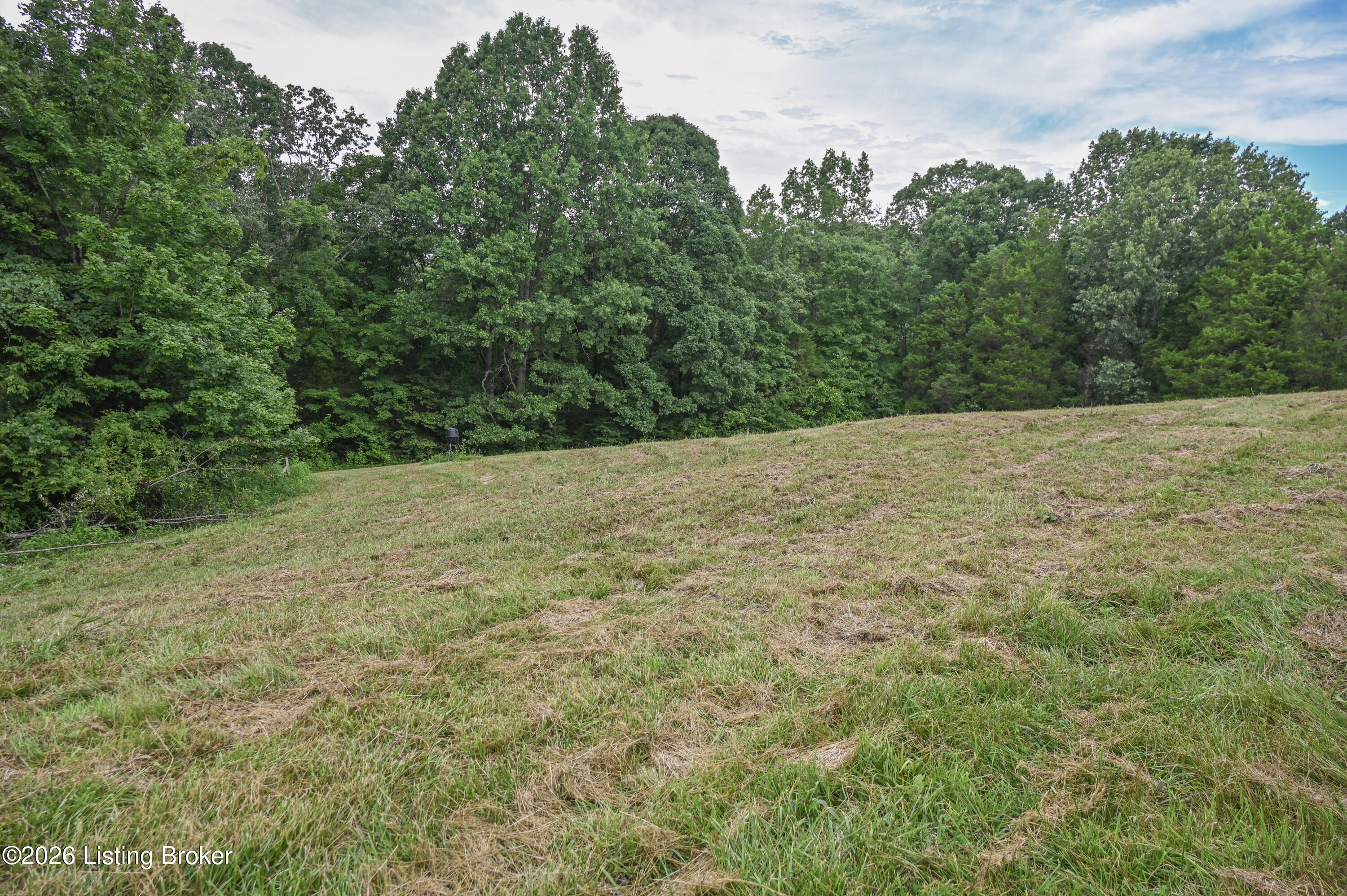 654 Gest Rd Property Photo 32