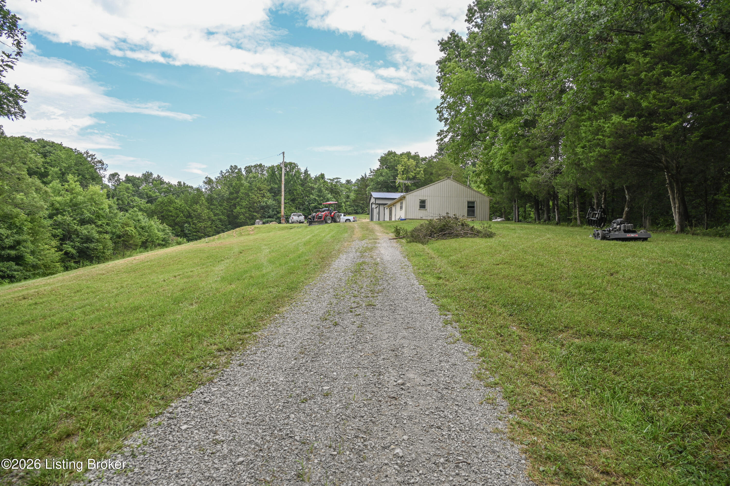 654 Gest Rd Property Photo 40