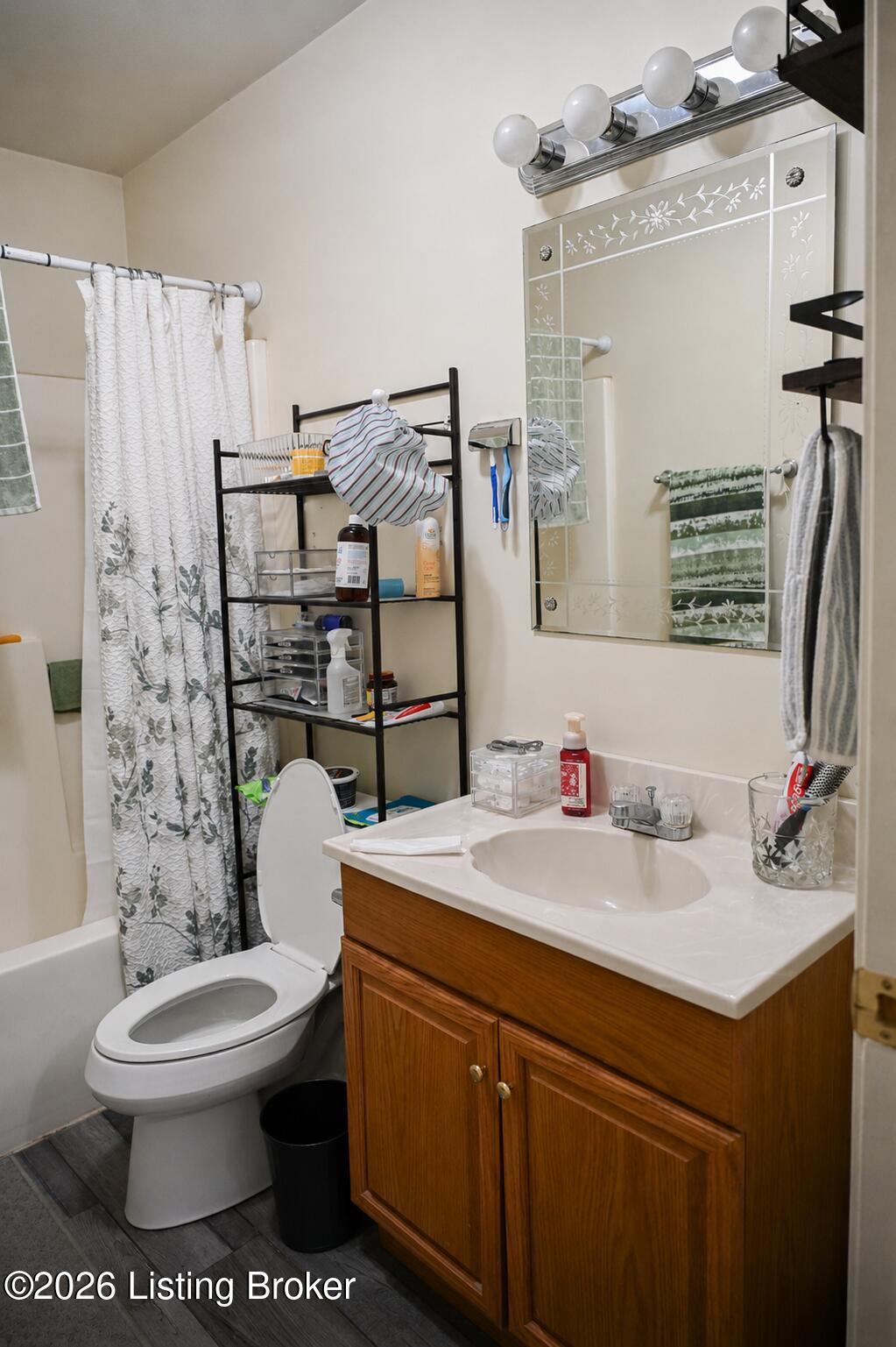 654 Gest Rd Property Photo 44