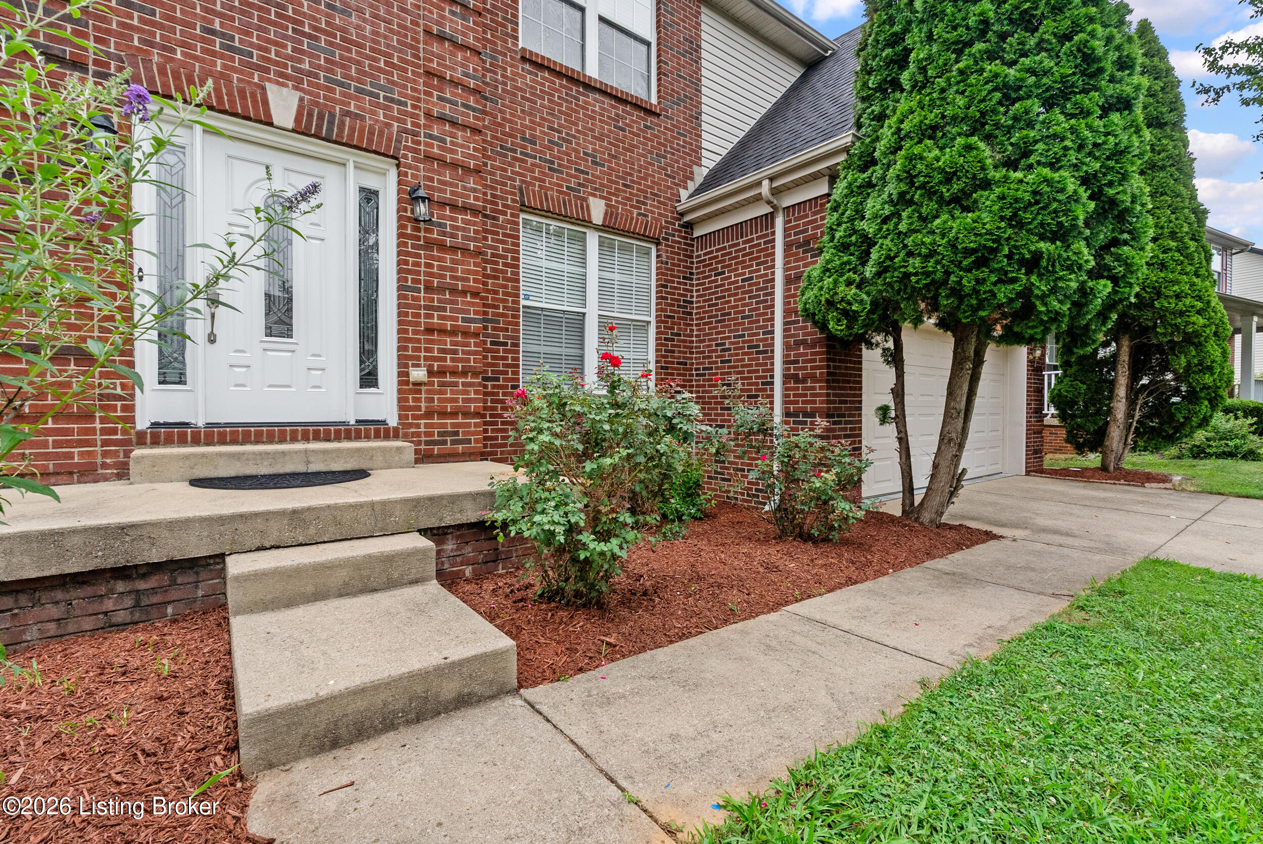 5107 Craigs Creek Dr Property Photo 3