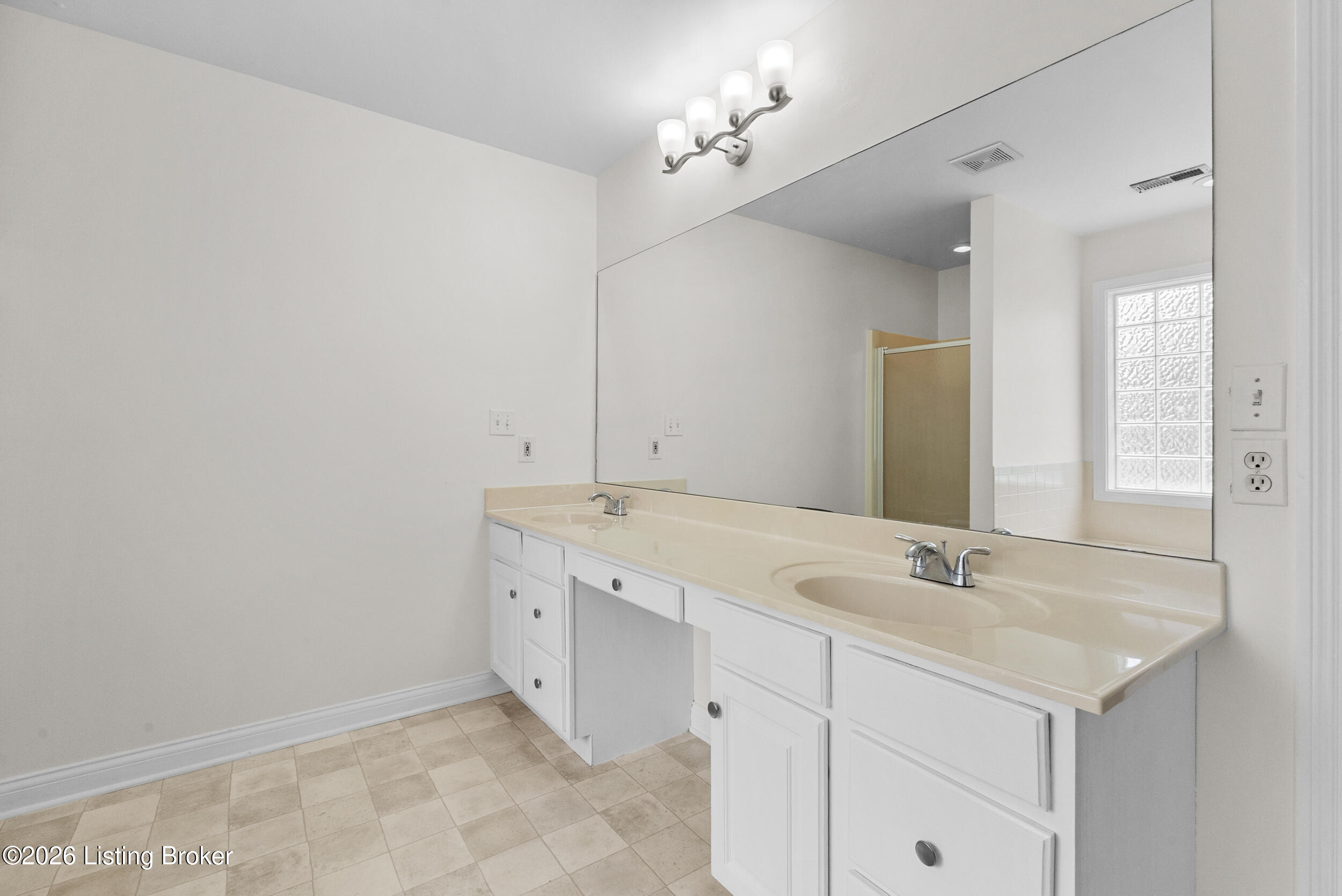 5107 Craigs Creek Dr Property Photo 36