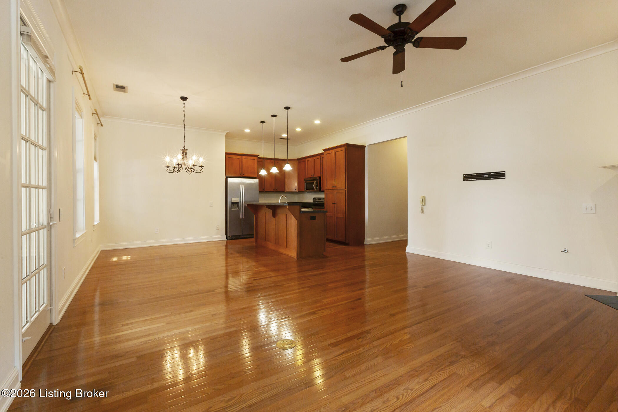 9509 Delphinium St 102 Property Photo 9