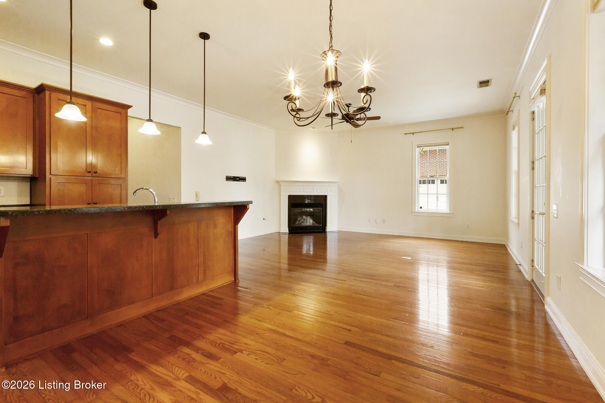9509 Delphinium St 102 Property Photo 16