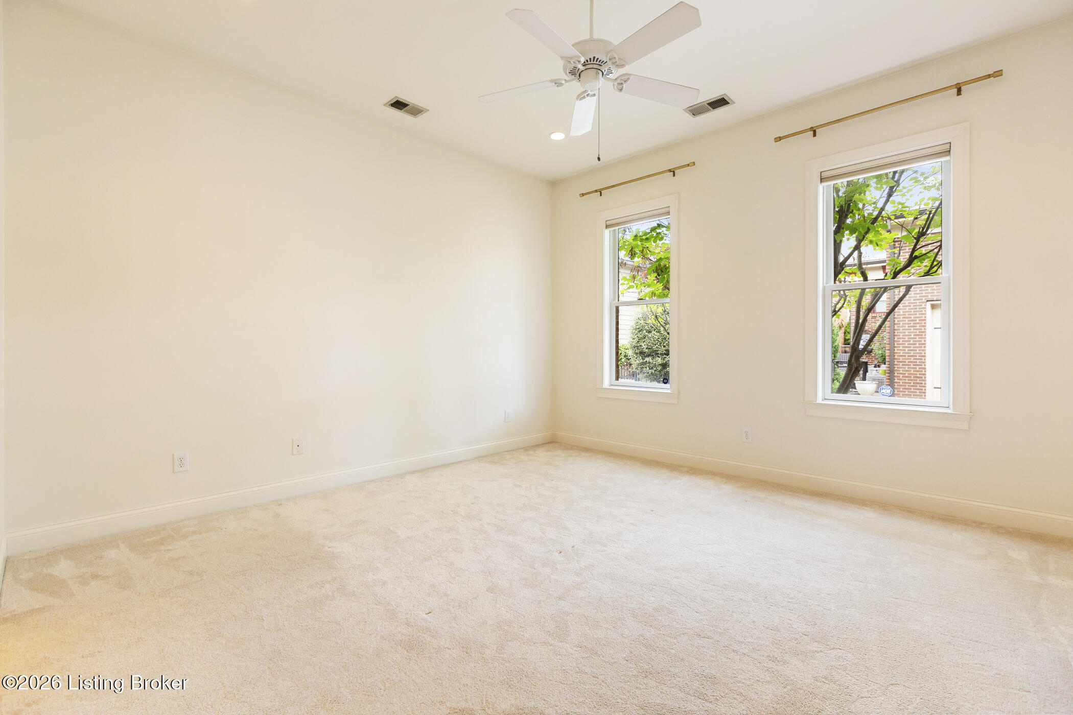 9509 Delphinium St 102 Property Photo 19