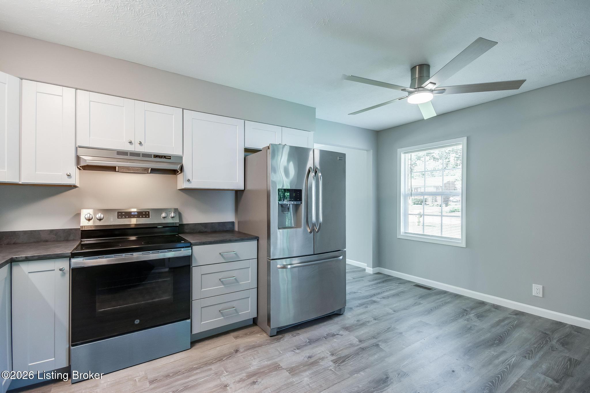 1600 Betances Ct Property Photo 18