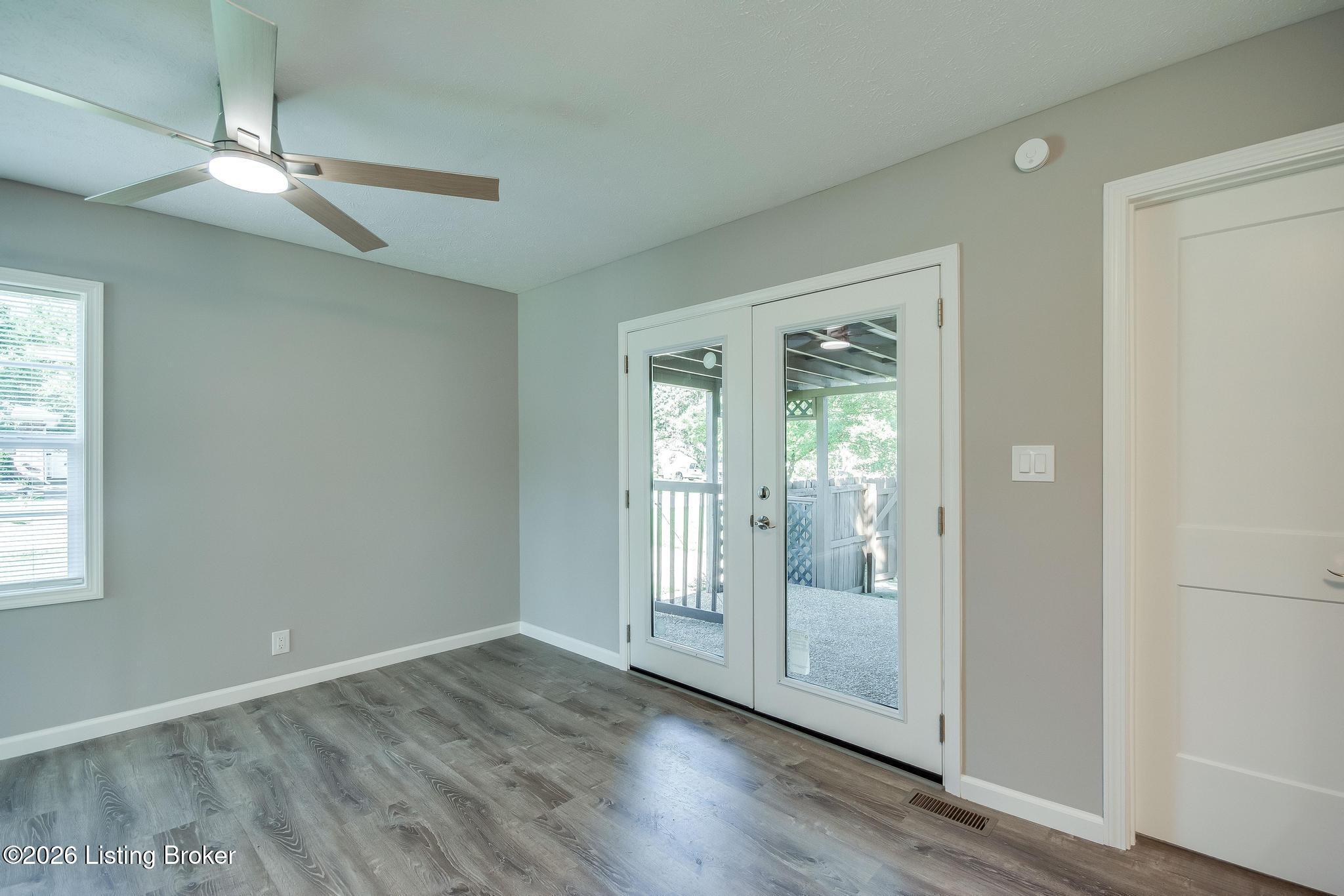 1600 Betances Ct Property Photo 21