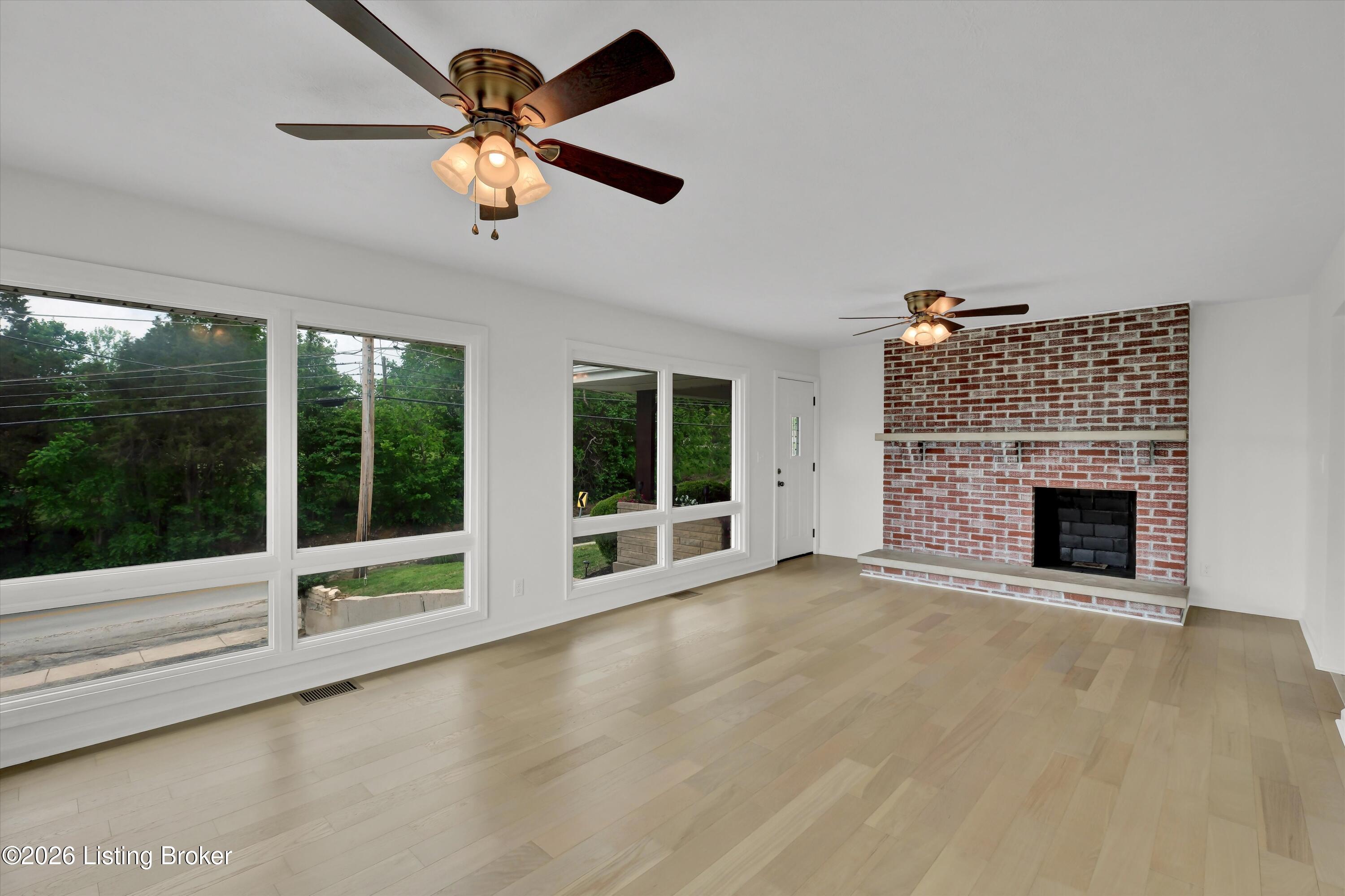 334 S Bardstown Rd Property Photo 6