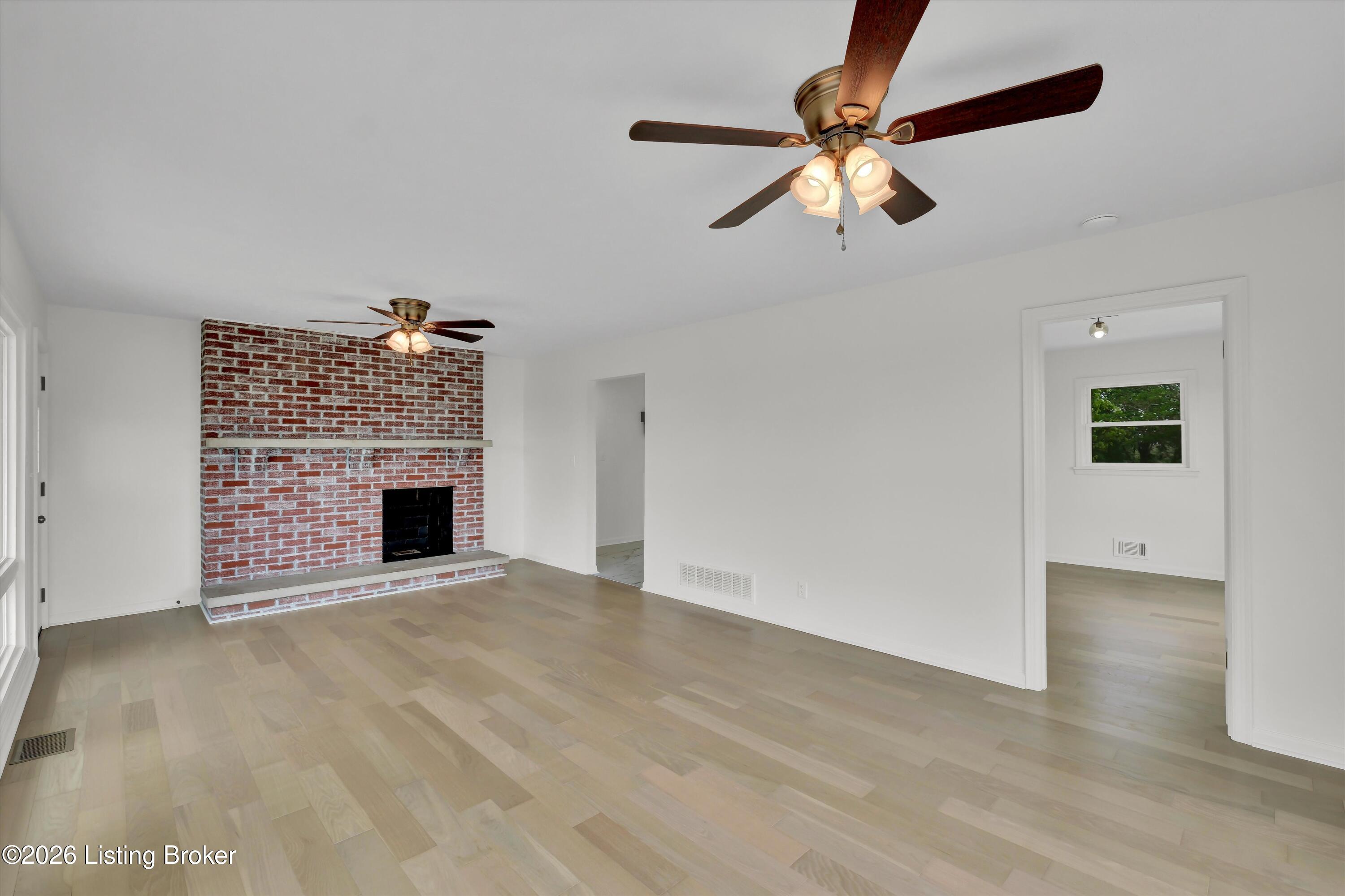 334 S Bardstown Rd Property Photo 12