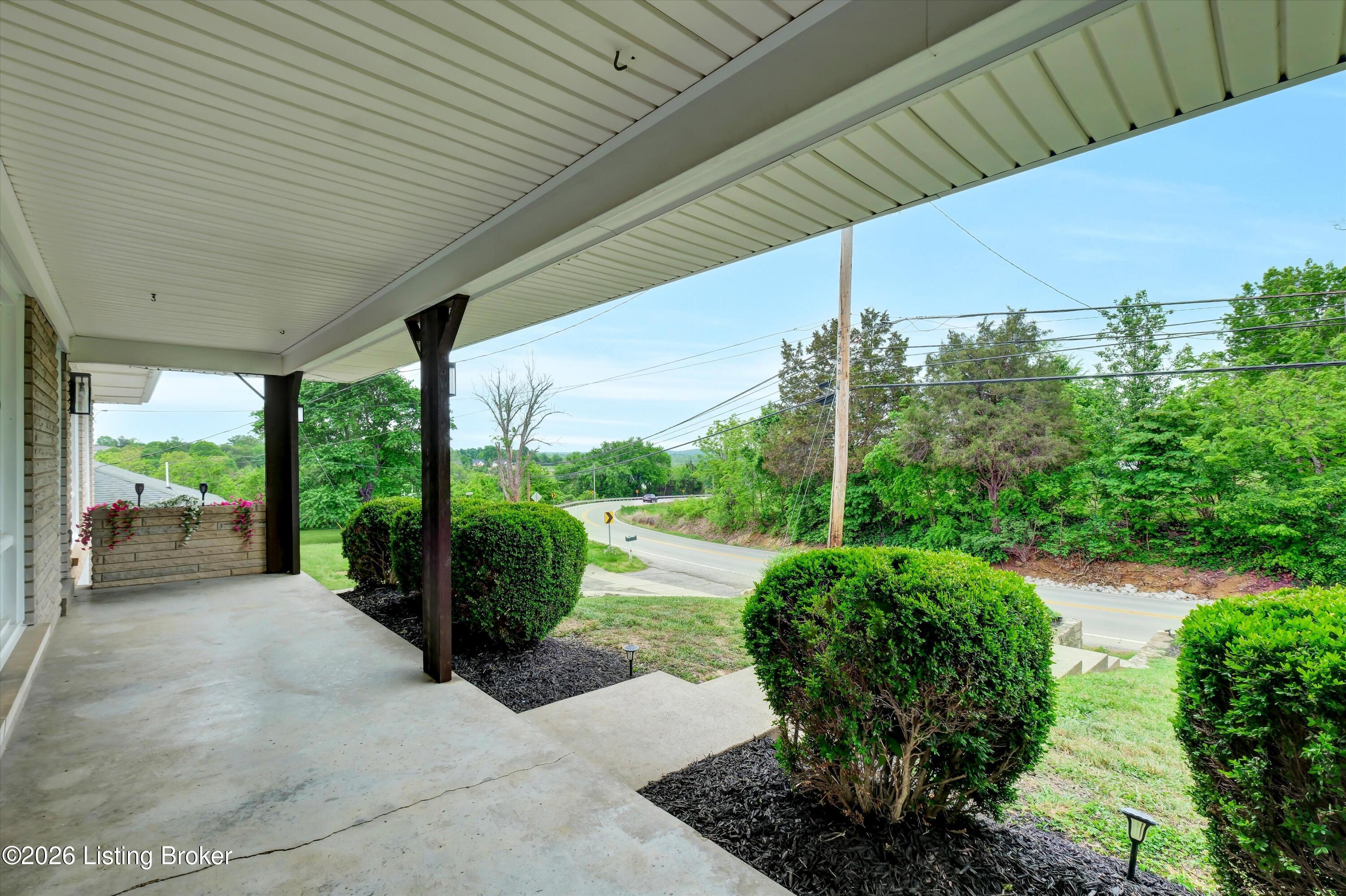 334 S Bardstown Rd Property Photo 34