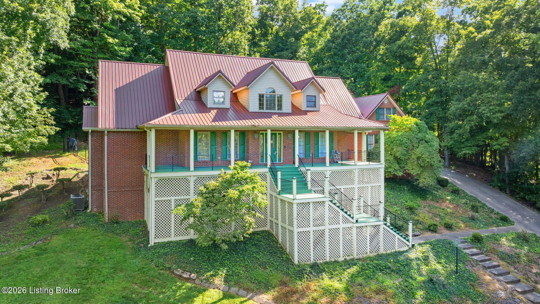 78 Woodhaven Ct Property Photo 3