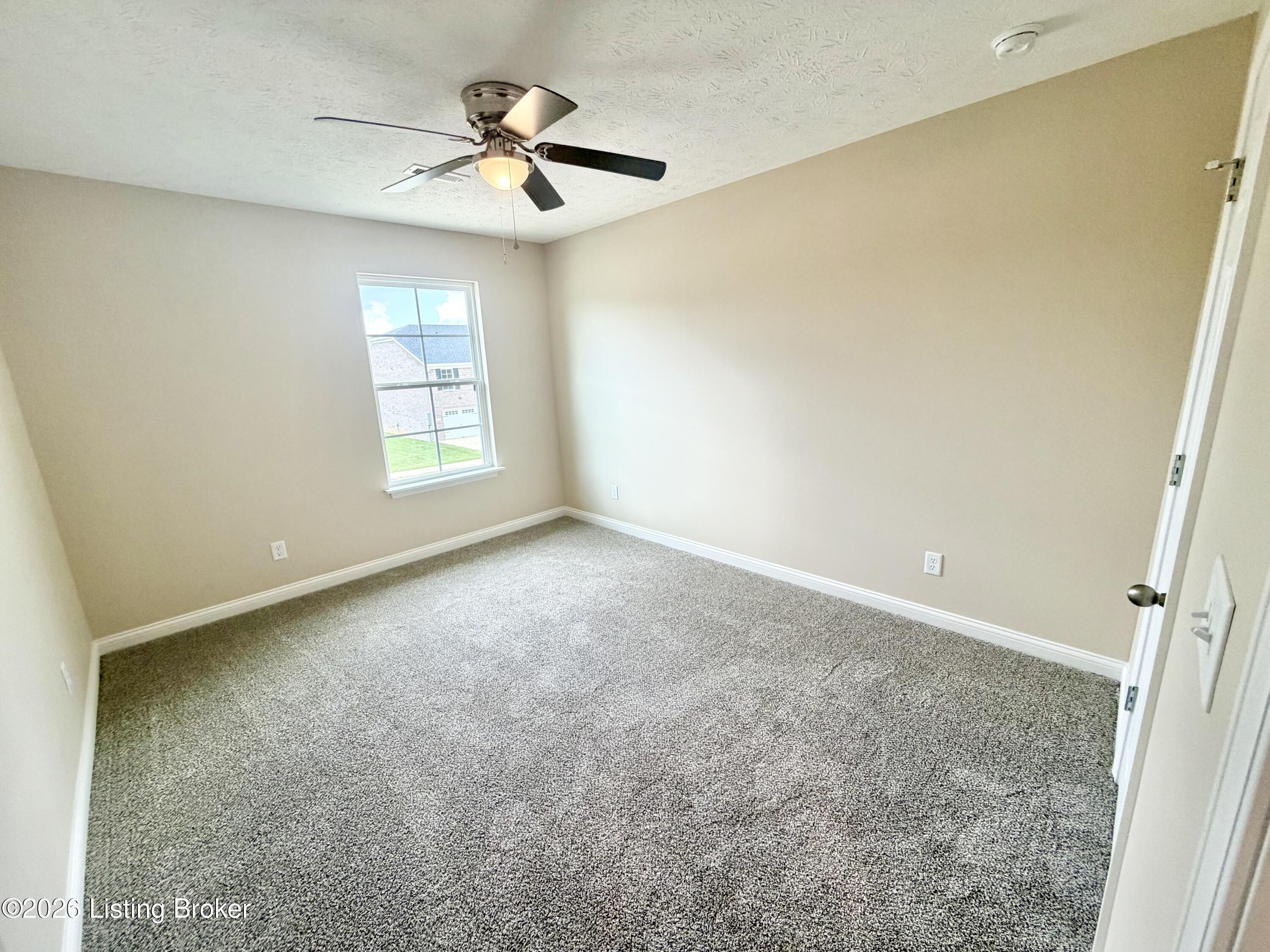348/350 Breckinridge Cir Property Photo 10